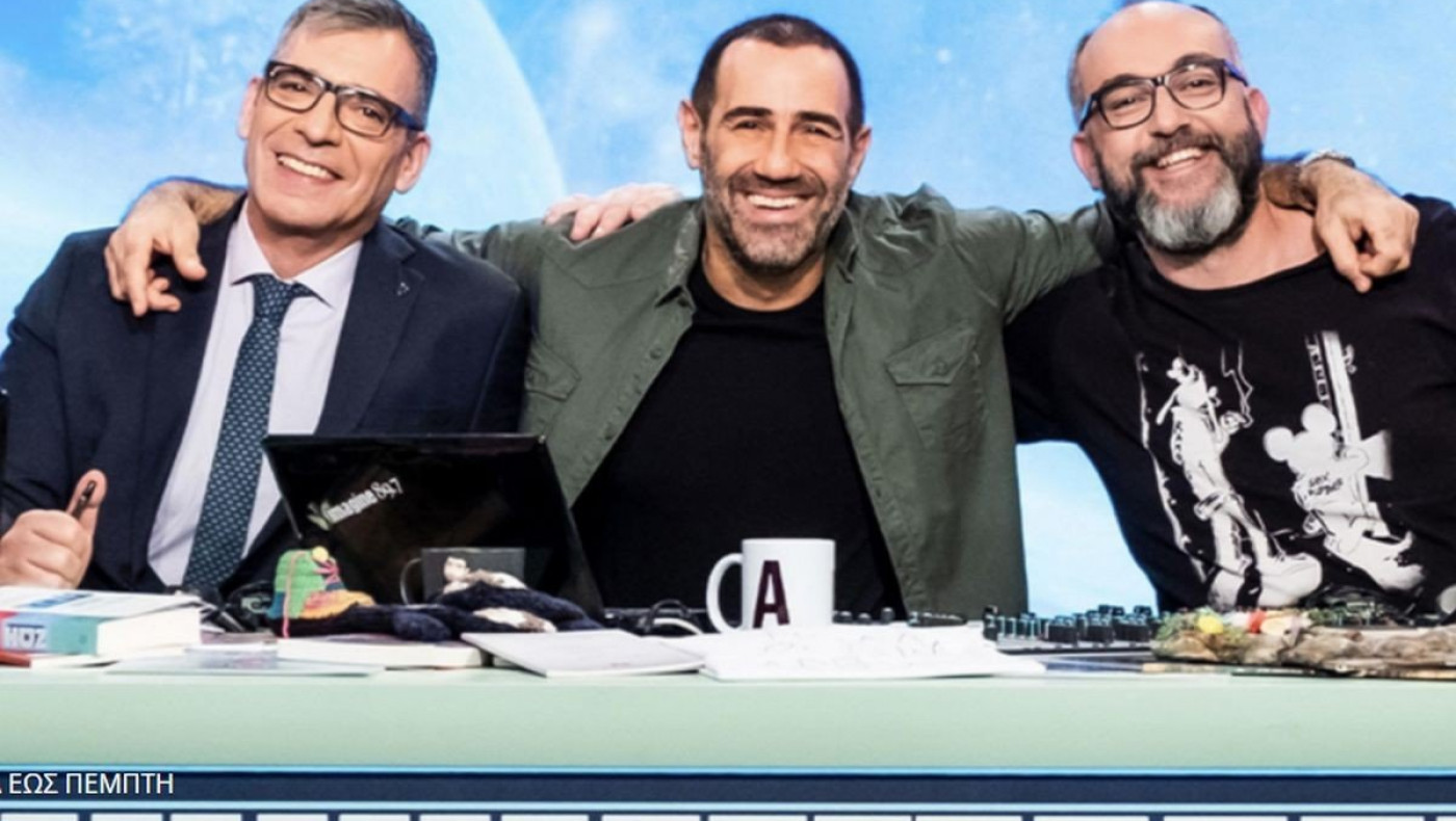 Επίθεση Καρανίκα σε Ράδιο Αρβύλα: «Μισογύνηδες, ρατσιστές, συκοφάντες»