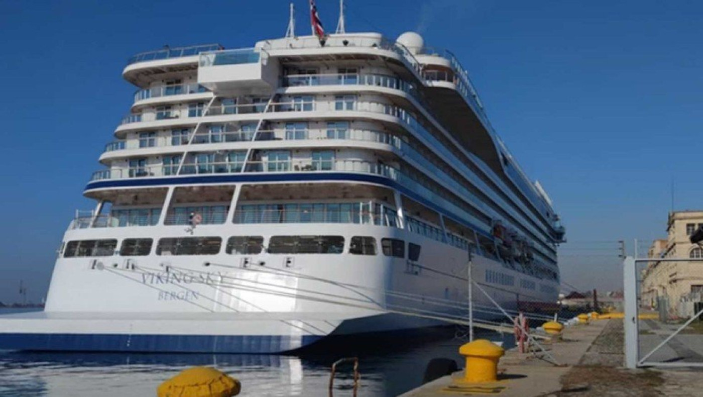 Πανικός στο Πλοίο «Νήσος Σάμος: Ρομά άναψαν τσιγάρο και προκλήθηκε μεγάλος χαμός