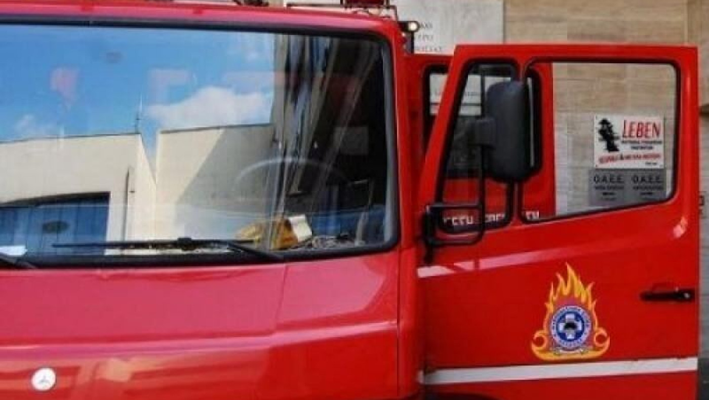 ΤΩΡΑ: Φωτιά σε εστιατόριο στην περιοχή των Λαδάδικων