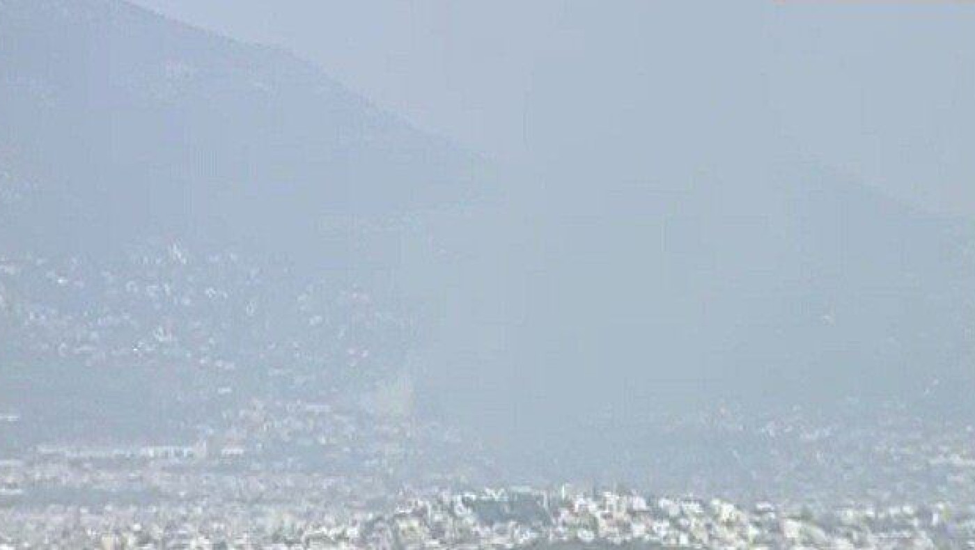 Σε εξέλιξη φωτιά στο Μενίδι
