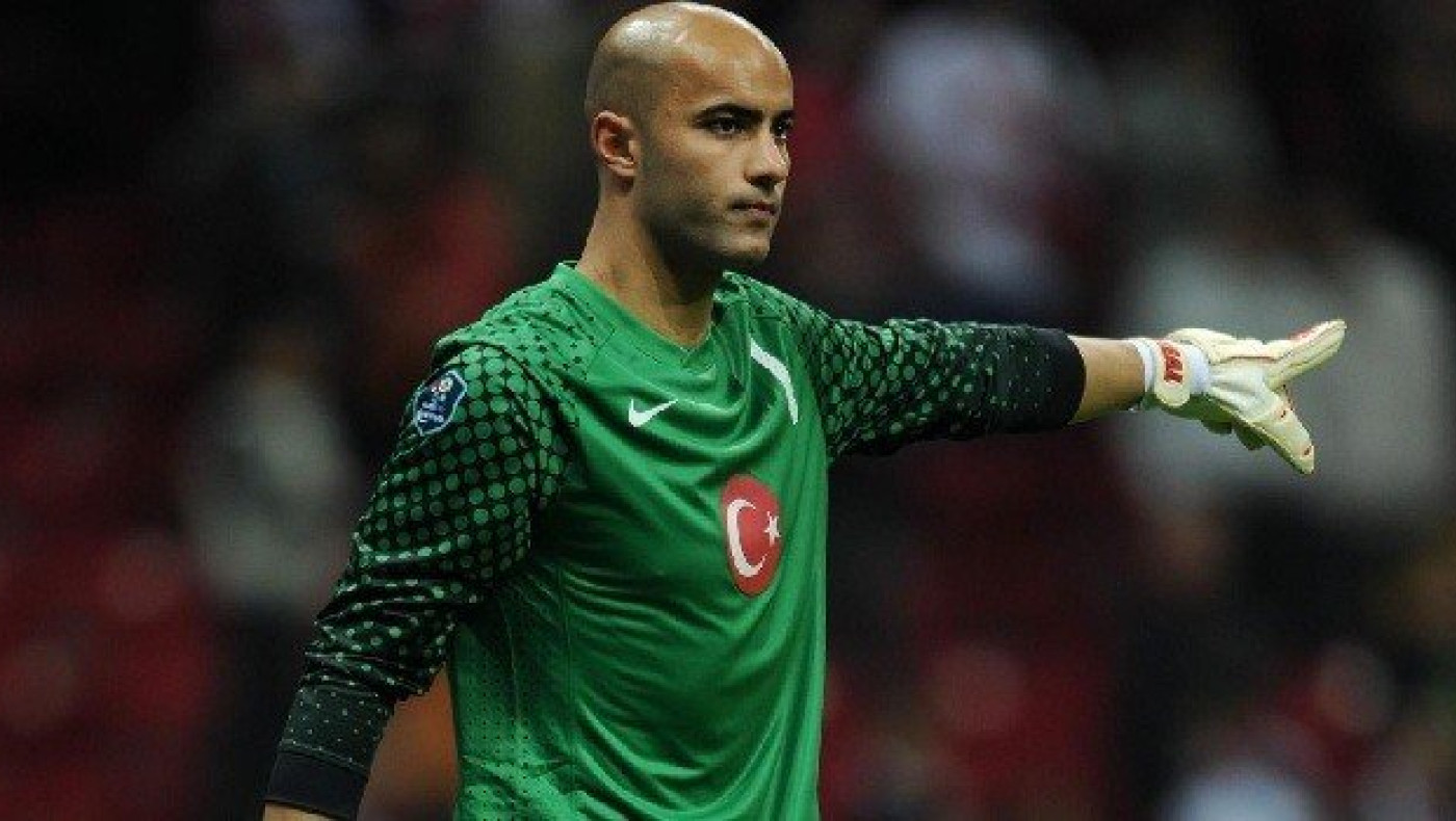 Διπλό «χτύπημα» για Μπριζ