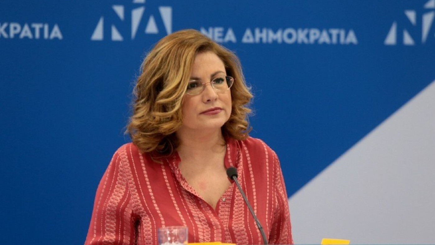 Έδωσε 21.240 ευρώ στην Ευρωβουλή η Μαρία Σπυράκη και έστειλε εξώδικο στο συνεργάτη της