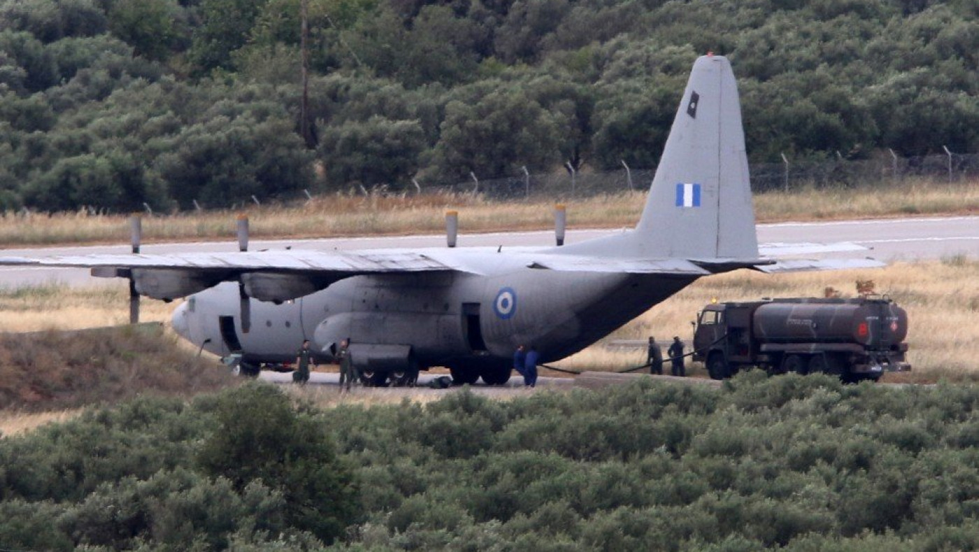 Στηρίζει την Ουκρανία η Ελλάδα στέλνοντας πυρομαχικά, Καλάσνικοφ και αντιαρματικά όπλα