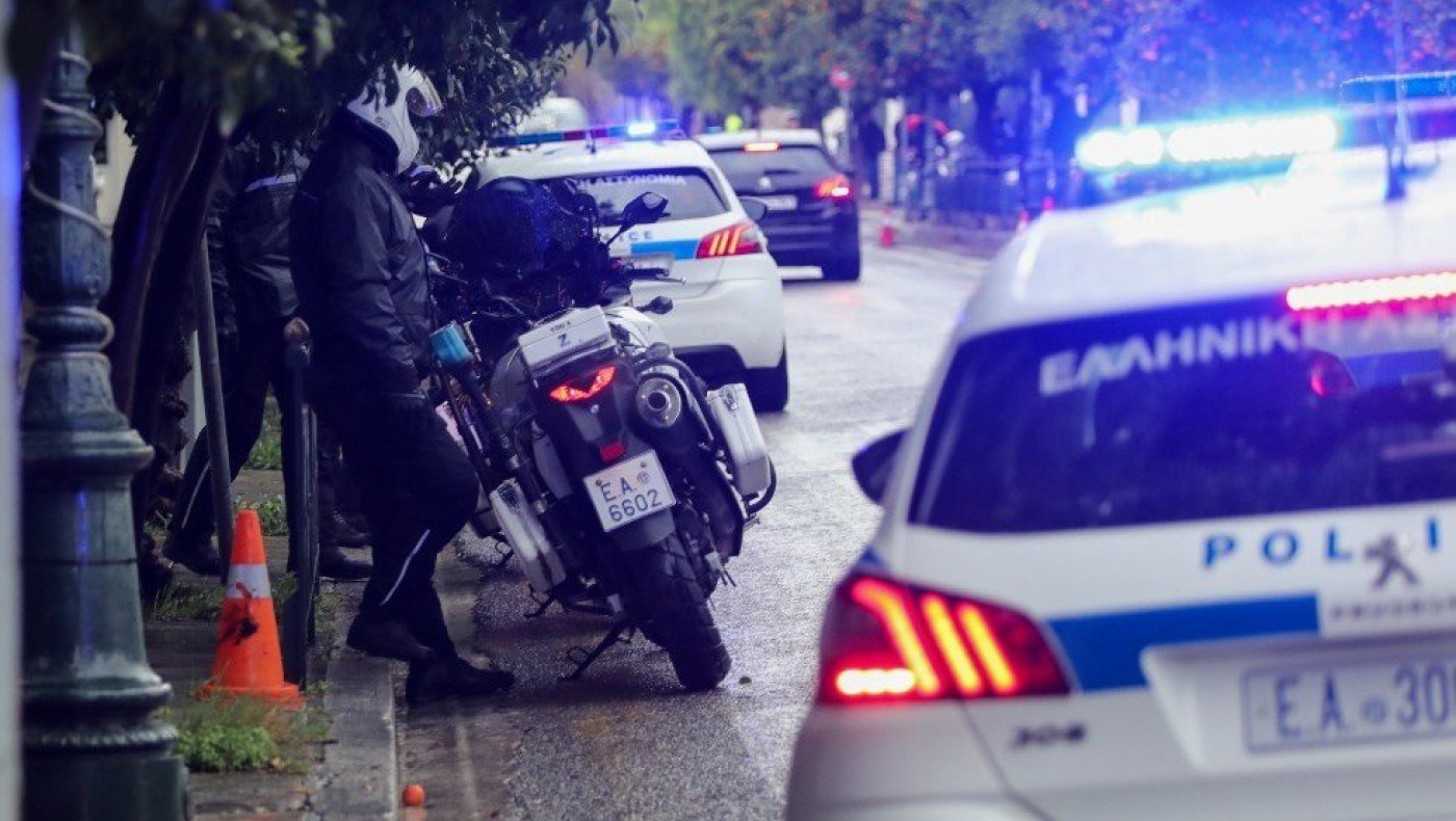 «Τρελή» καταδίωξη αυτοκινήτου που οδηγούσε ανήλικος-Είναι γιος βουλευτή του ΠΑΣΟΚ