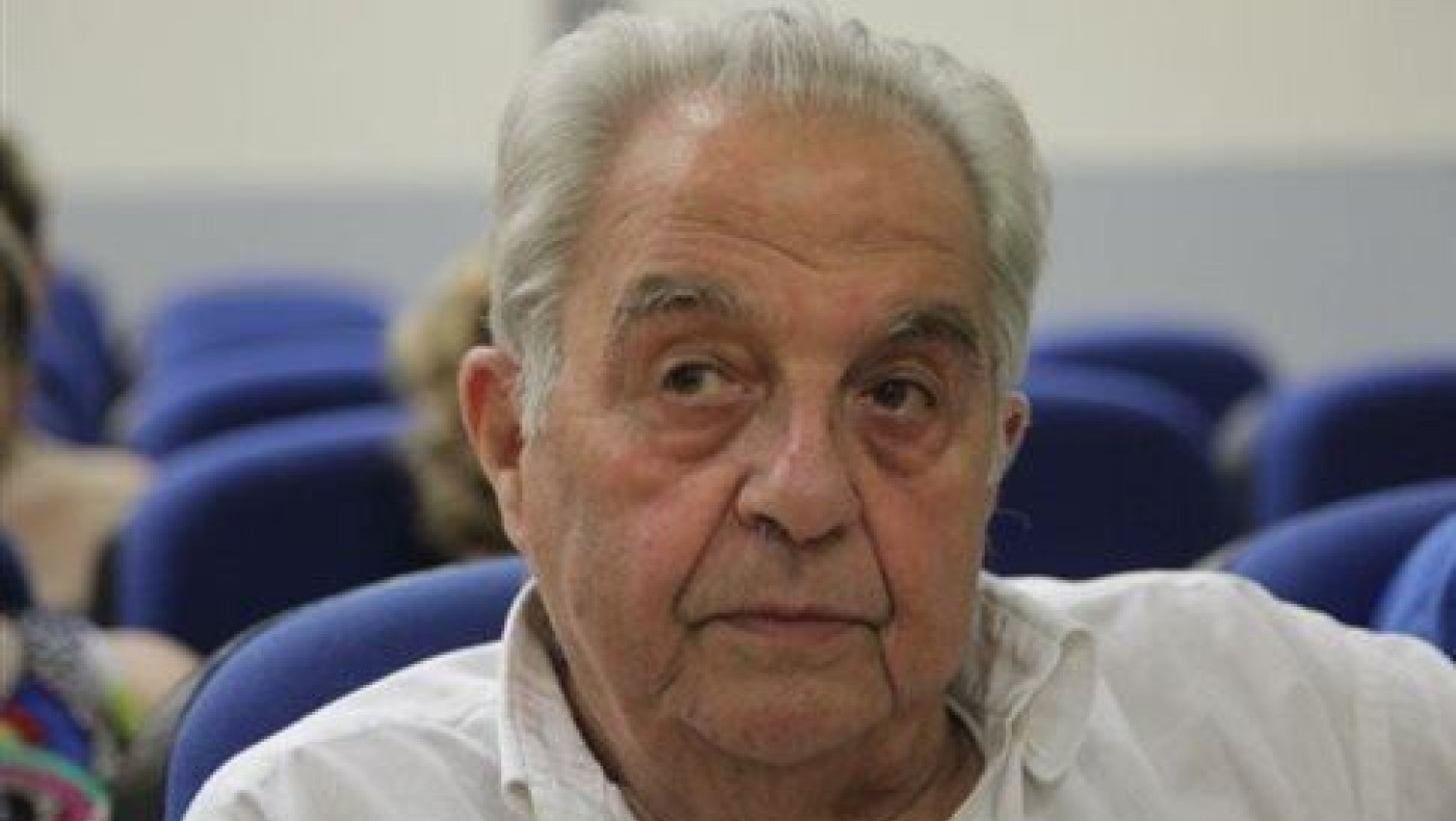 Φλαμπουράρης: Αδικία να πέσει η κυβέρνηση από τους βουλευτές της 