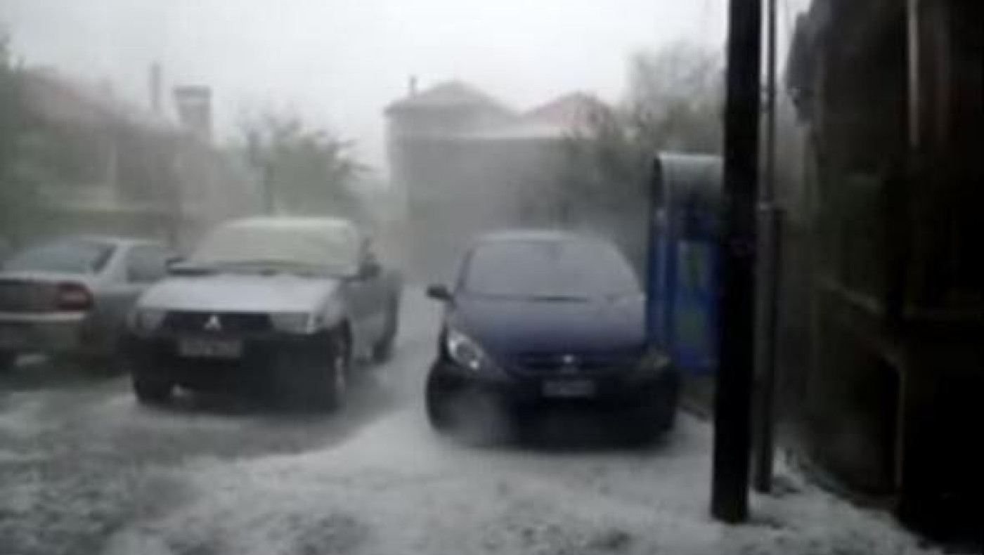 Ο καιρός τρελάθηκε - Χαλάζι στην Aρκάδια (pics+video)
