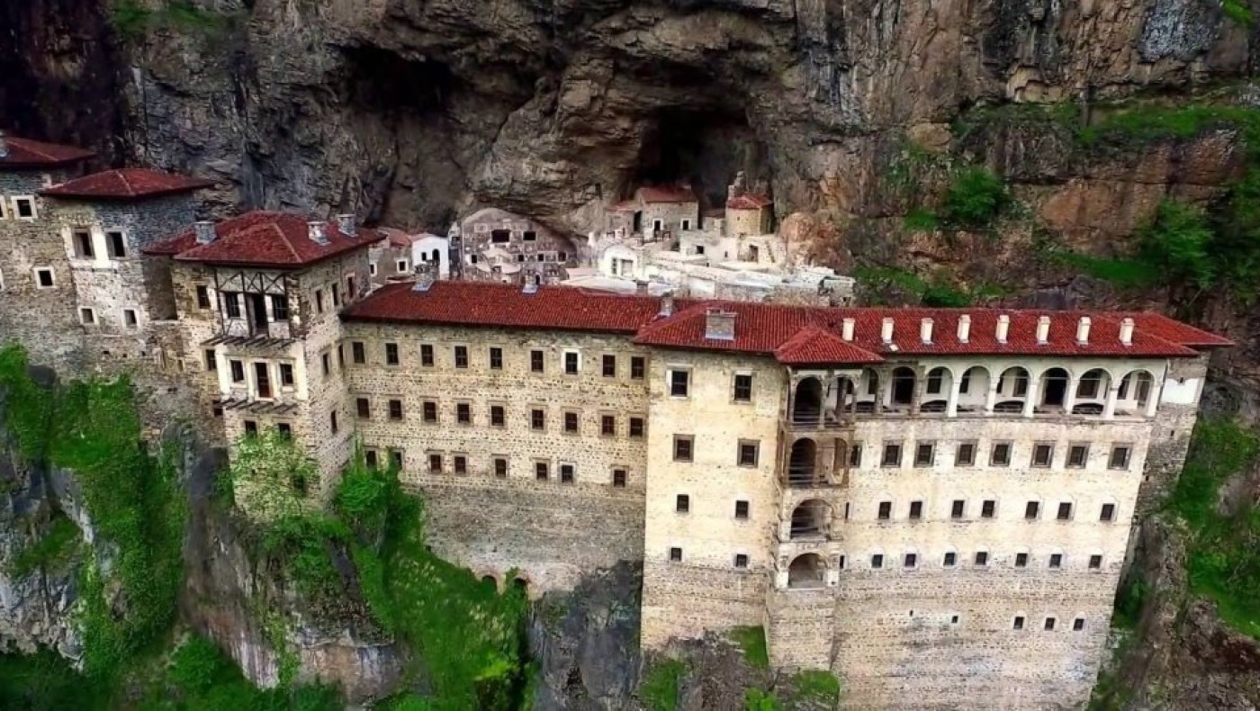 Τουρκικό παραλήρημα για την «Παναγία Σουμελά»: Βλέπουν συνωμοσίες για «Κράτος του Πόντου»