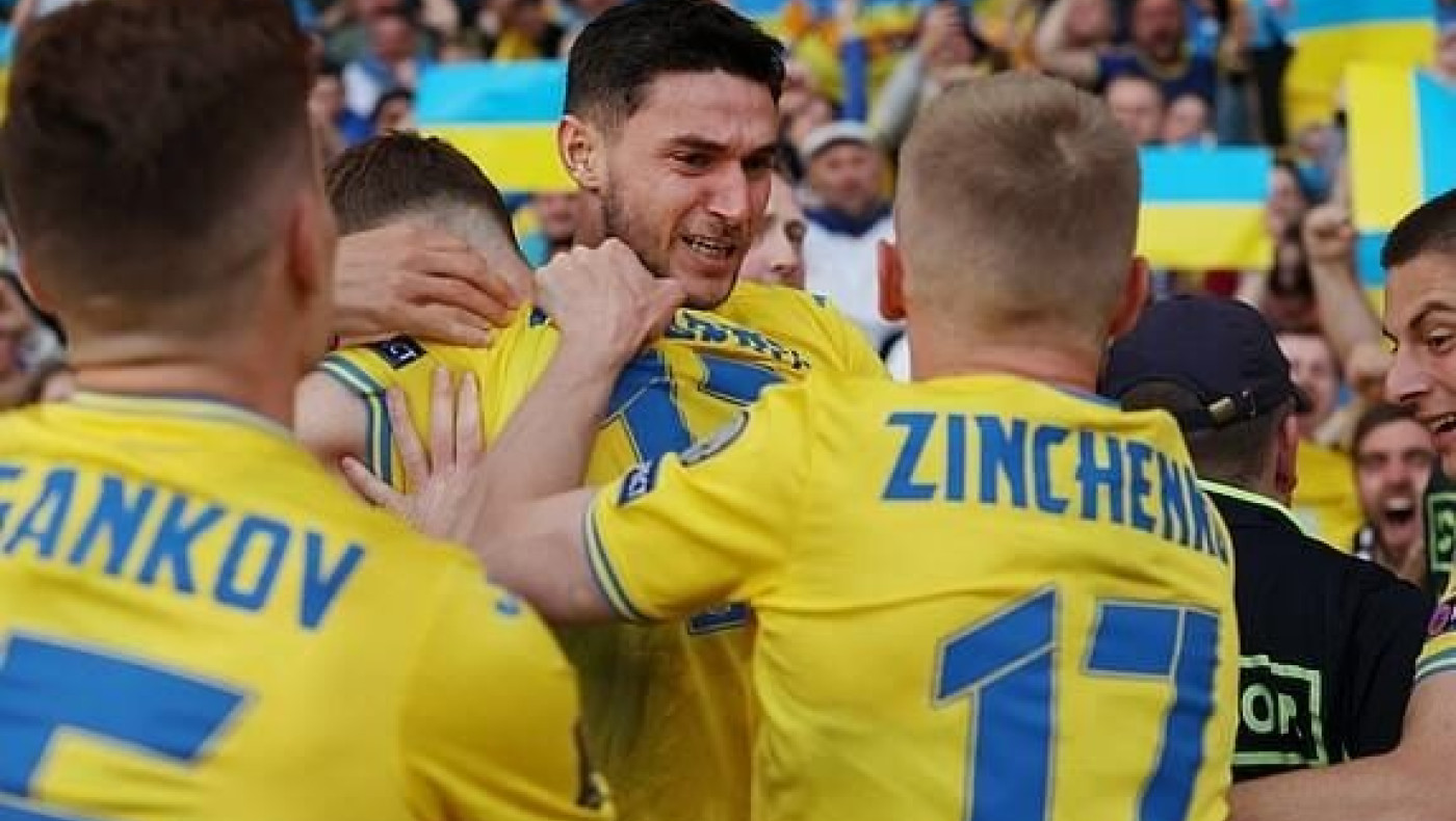 Άλωσε το Χάμπντεν Παρκ και προκρίθηκε στον τελικό η Ουκρανία