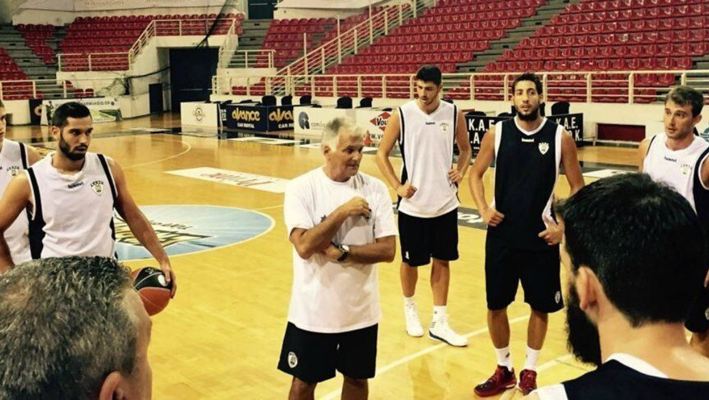 Τους έβγαλε... το λάδι με το καλημέρα ο Σούλης