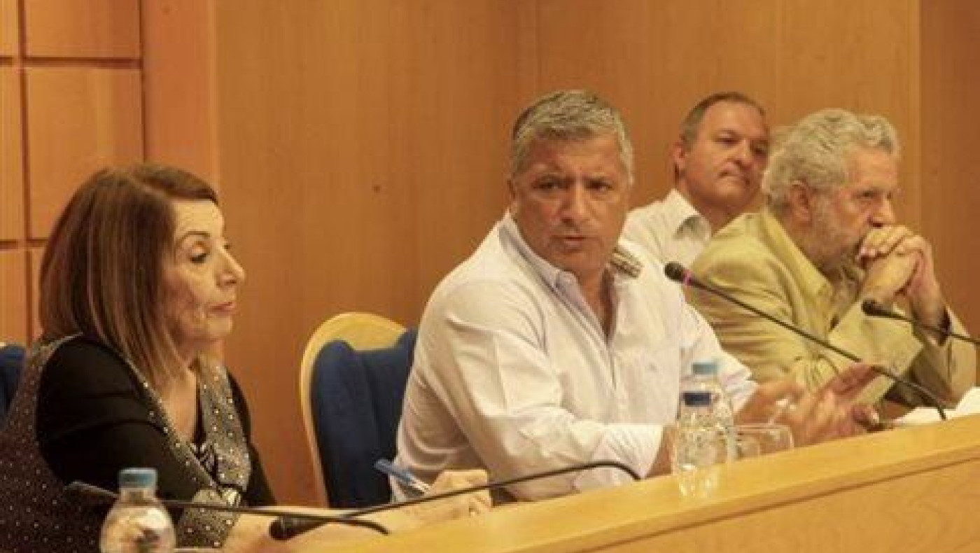 Έκτακτη σύσκεψη υπουργείου-δημάρχων για το προσφυγικό