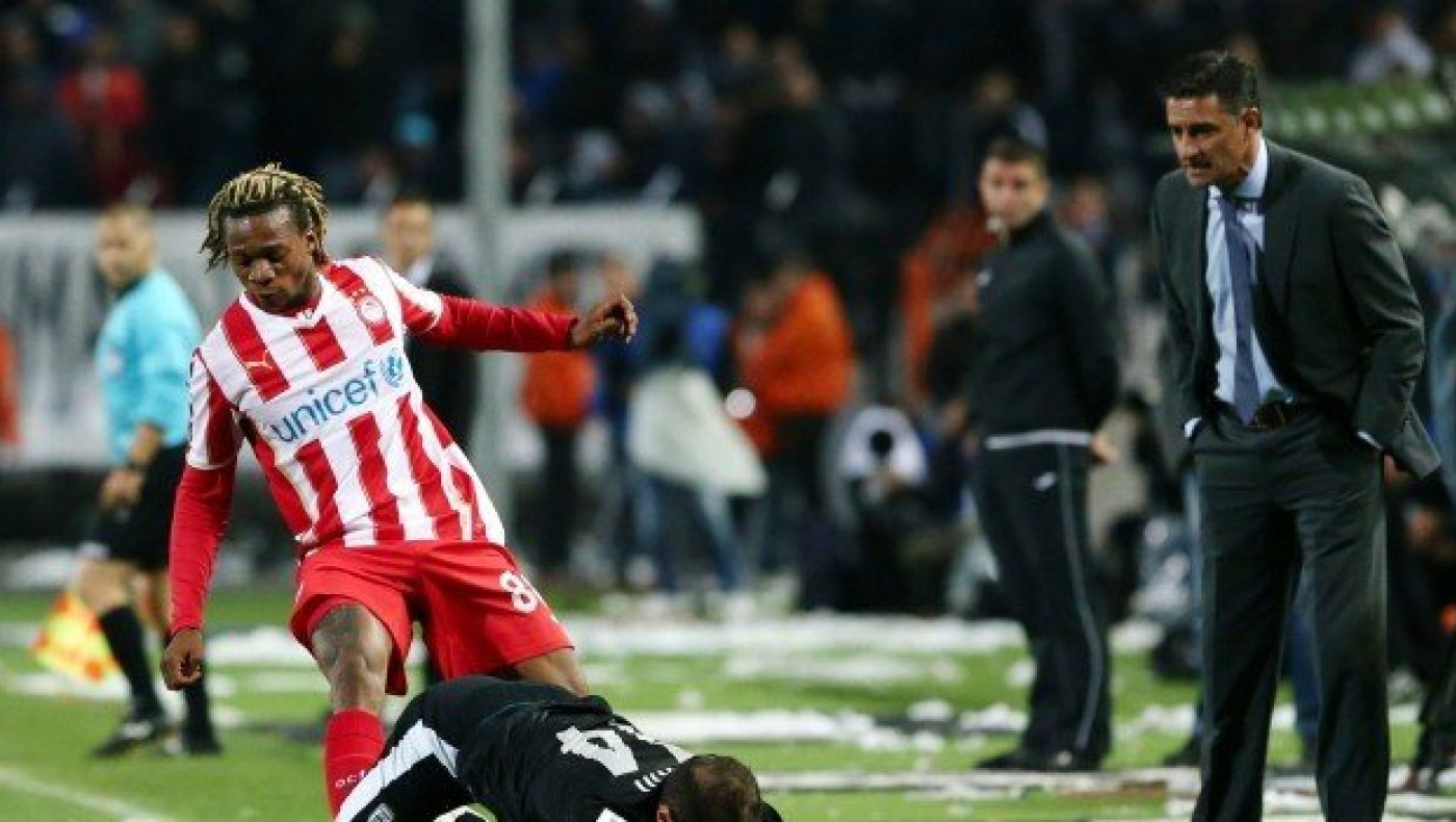 «Καρφιά» Μπόνγκ για Μίτσελ