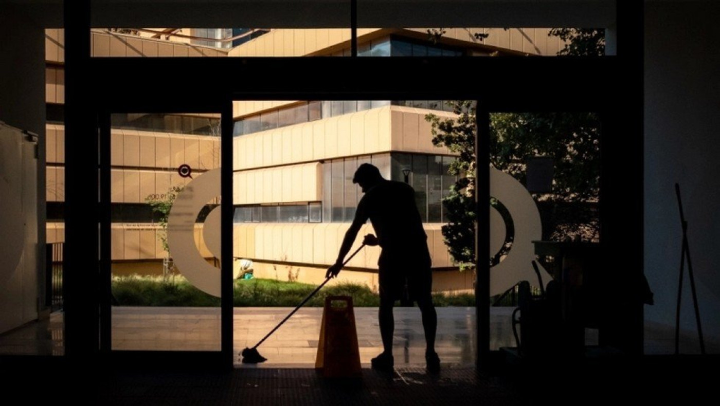 Στην Αυστραλία έχουν έλλειψη καθαριστών: 7.200 ευρώ το μήνα στους πρωτάρηδες