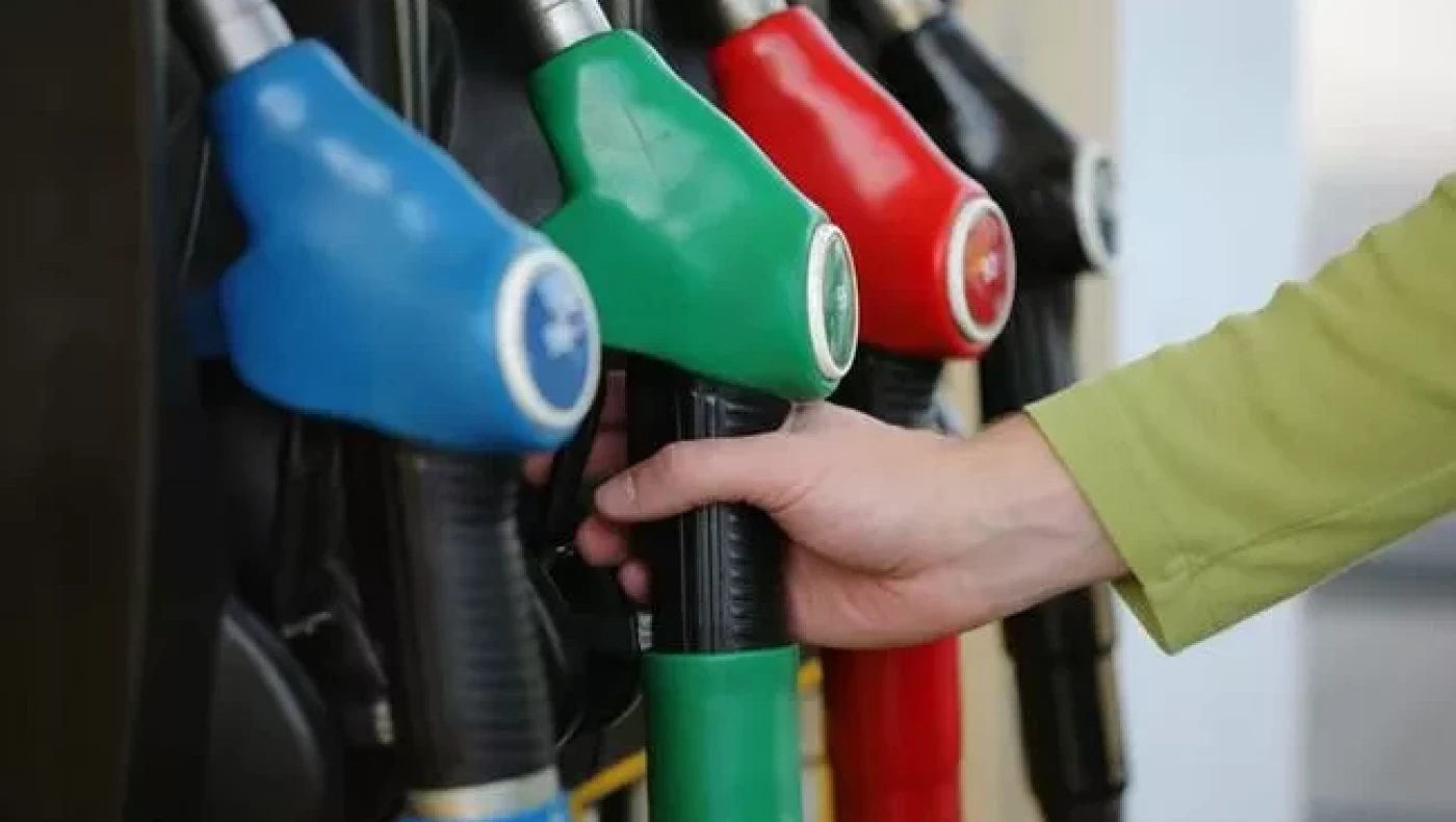 Fuel Pass 2: Πότε αρχίζουν οι αιτήσεις – 15 ερωτήσεις και απαντήσεις για το επίδομα βενζίνης