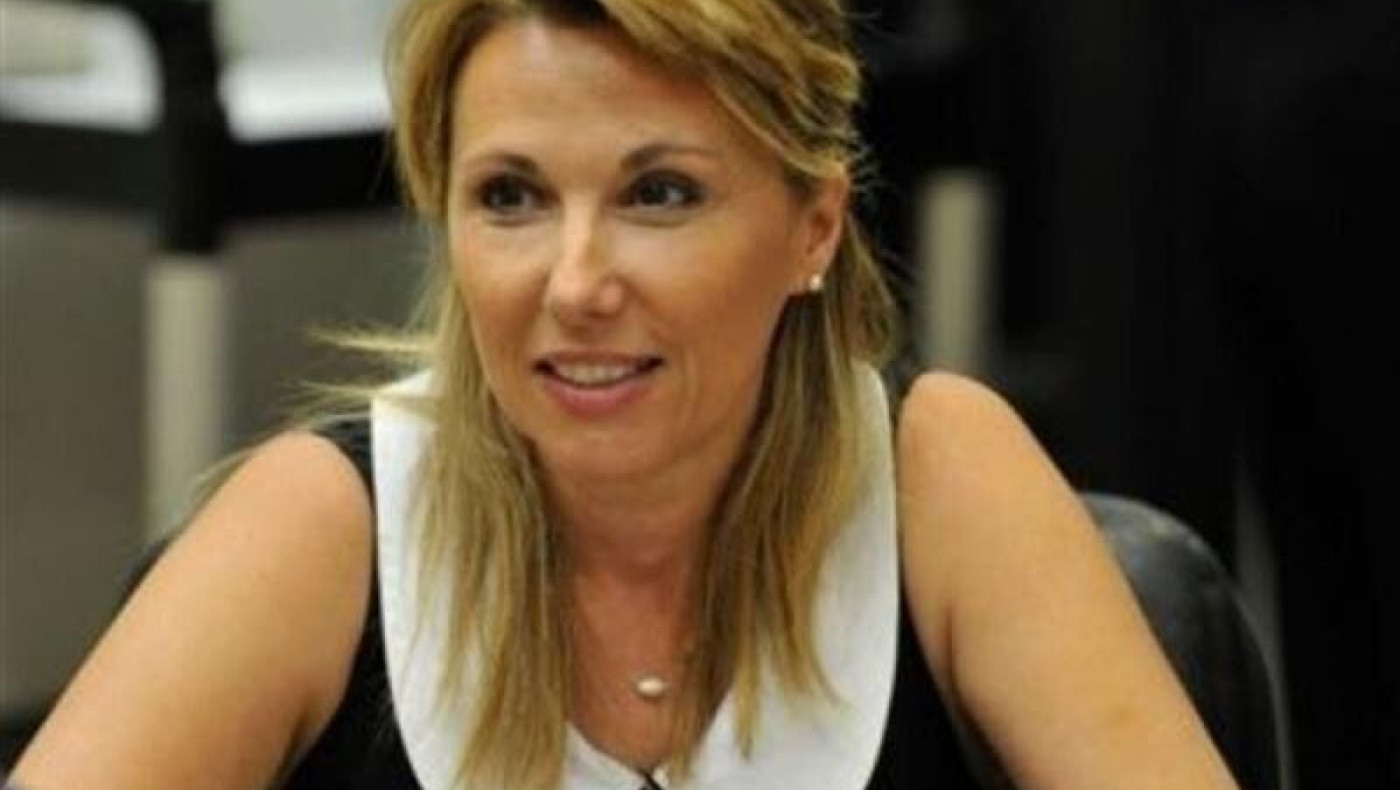 Η Αθηνά Δρέττα, πρώην στέλεχος του ΠΑΣΟΚ, εκπρόσωπος τύπου του Ποταμιού 