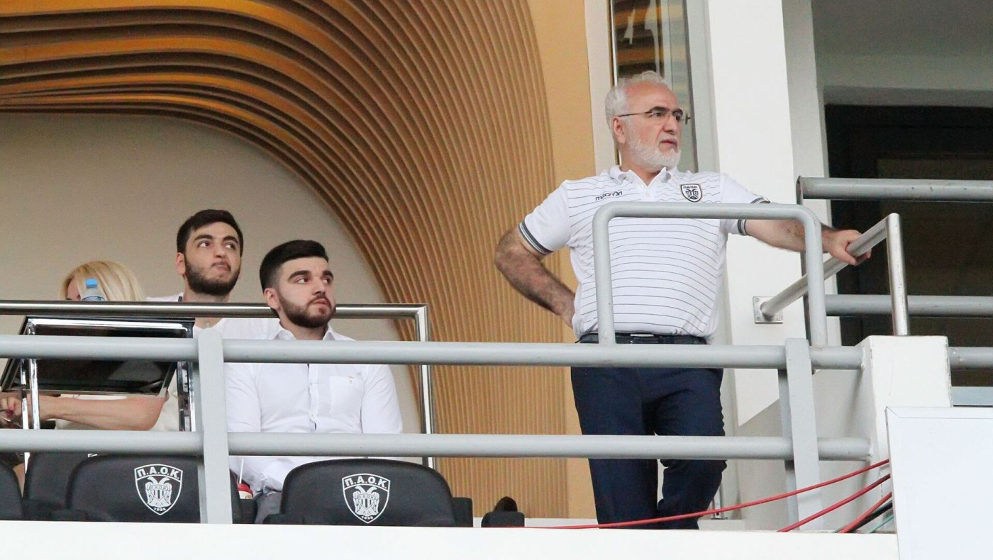 Τρέλα Ιβάν, ξεσηκωμός και παγκόσμιος θαυμασμός              