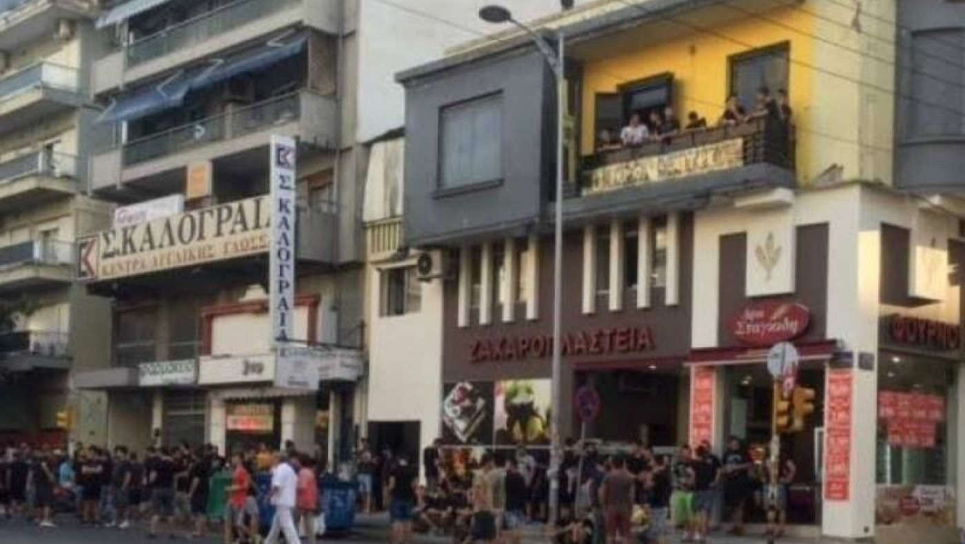 LIVE: Στη Λεωφόρο Στρατού οι οπαδοί του Άρη