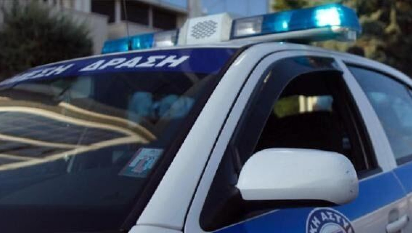 Θεσσαλονίκη: Χτύπησαν και λήστεψαν 21χρονη και την ανήλικη κόρη της