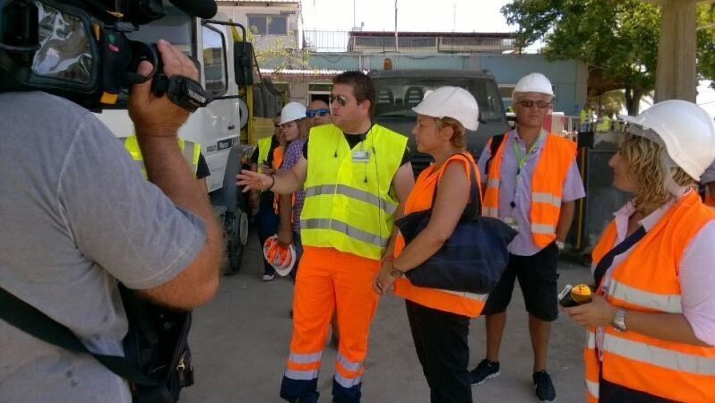 Η Χριστίνα Ταχιάου δίπλα στους έγκλειστους μεταλλωρύχους στην Ολυμπιάδα
