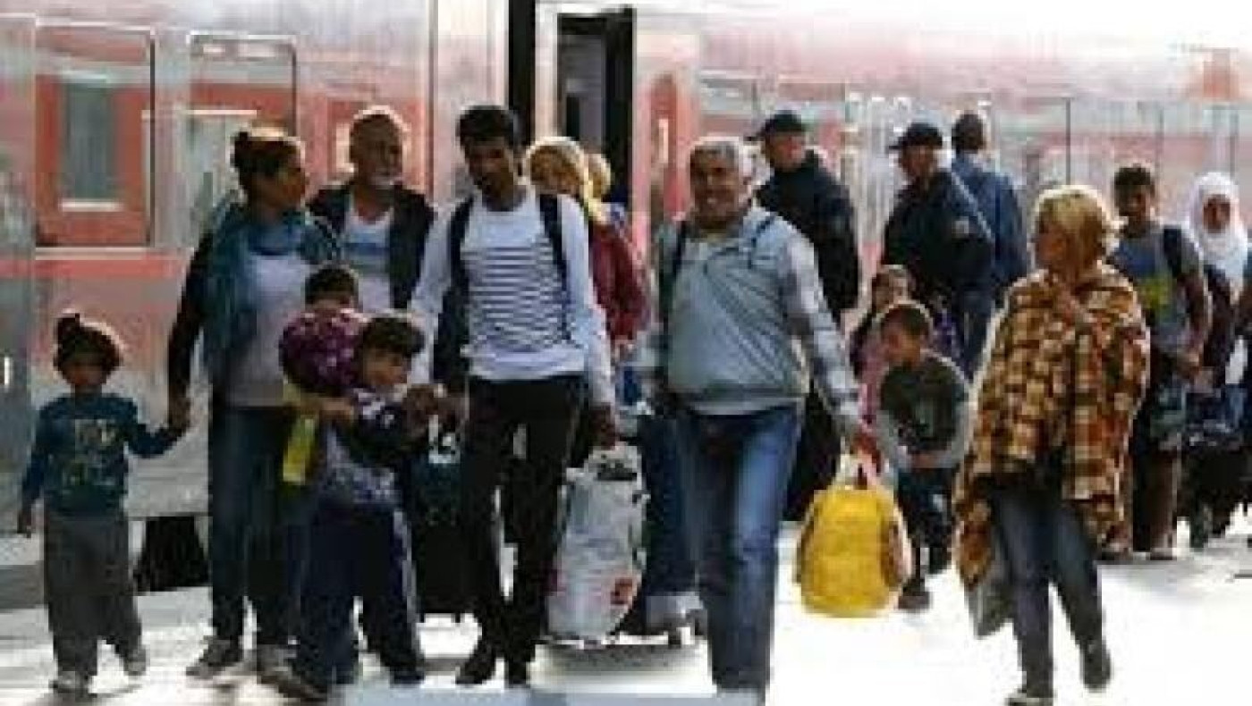 Περισσότεροι από 10.000 πρόσφυγες αναμένονται στη Γερμανία εντός της ημέρας