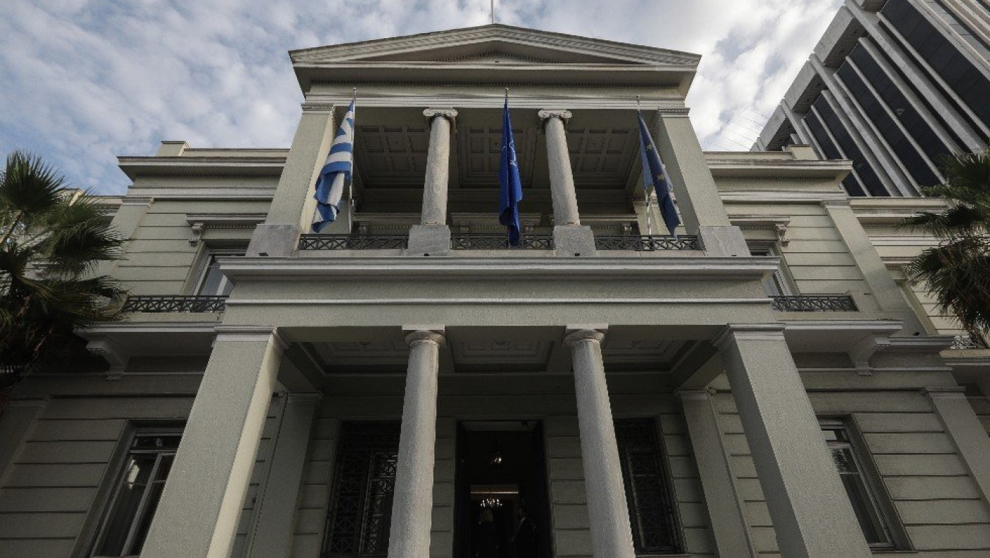 Άνοιξαν οι αιτήσεις για 2.260 θέσεις σε υπουργεία