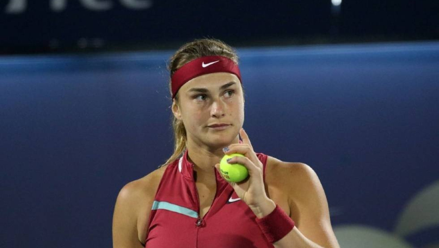 Αρίνα Σαμπαλένκα: Διακοπές στις Μαλδίβες με… καρχαρίες και τον Έλληνα σύντροφό της