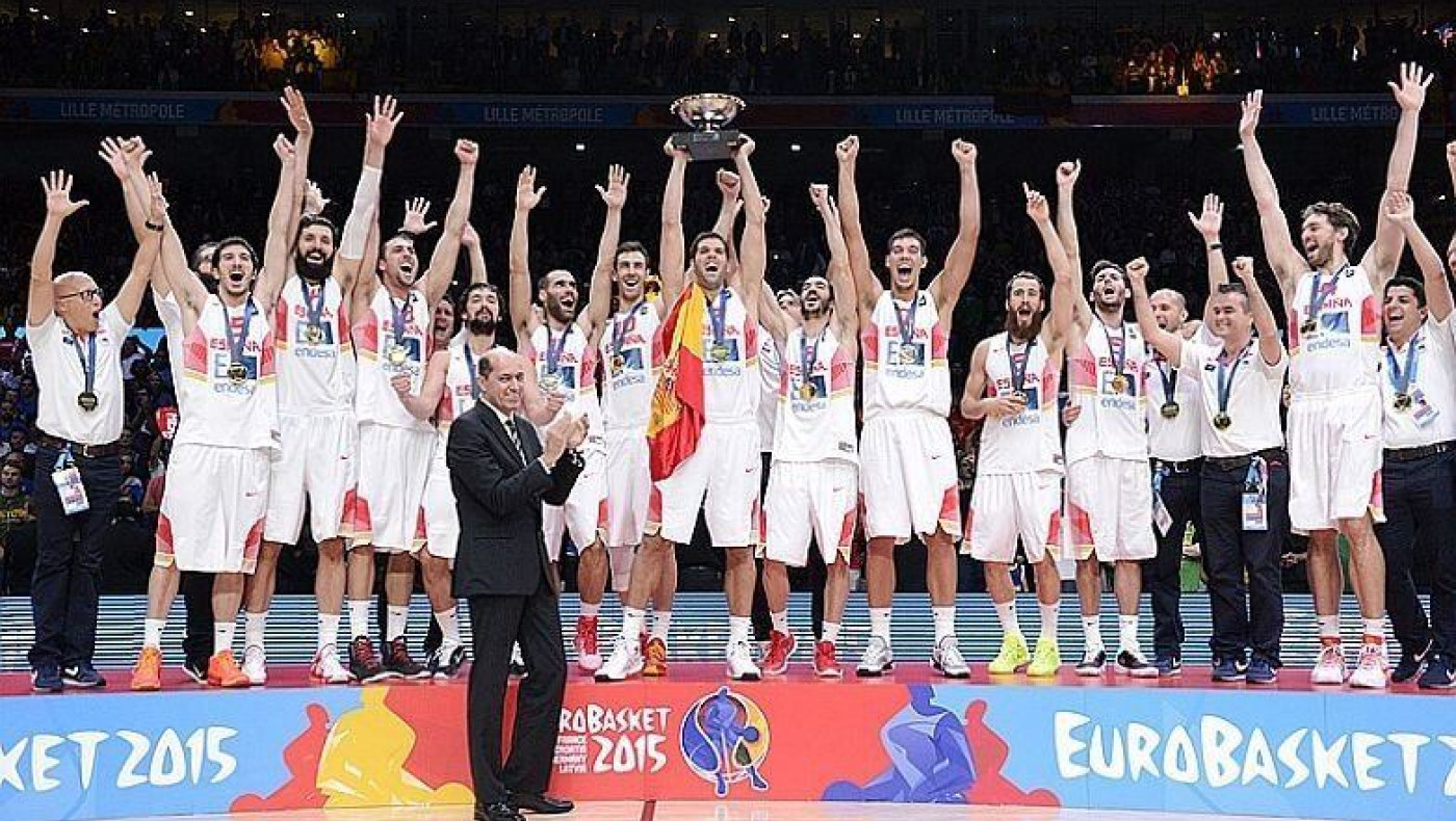 Έτσι γλέντησαν το χρυσό οι Ισπανοί (pics/video)