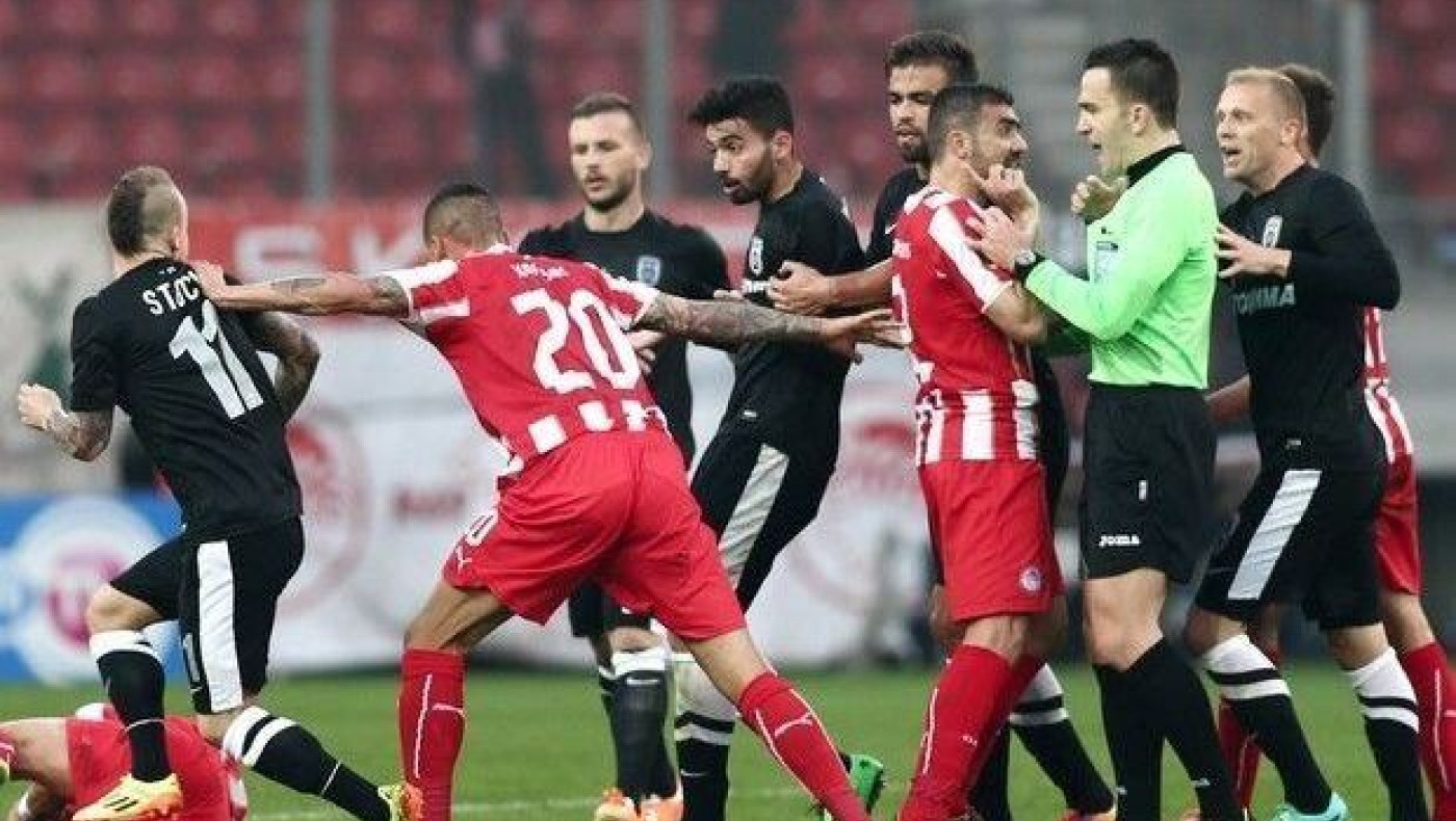 Ο  Καλογερόπουλος «σφυρίζει» στο Περιστέρι