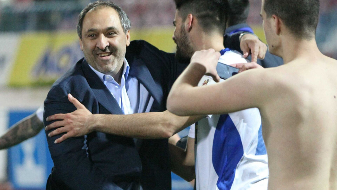 Στα Χανιά μέσω Αθηνών