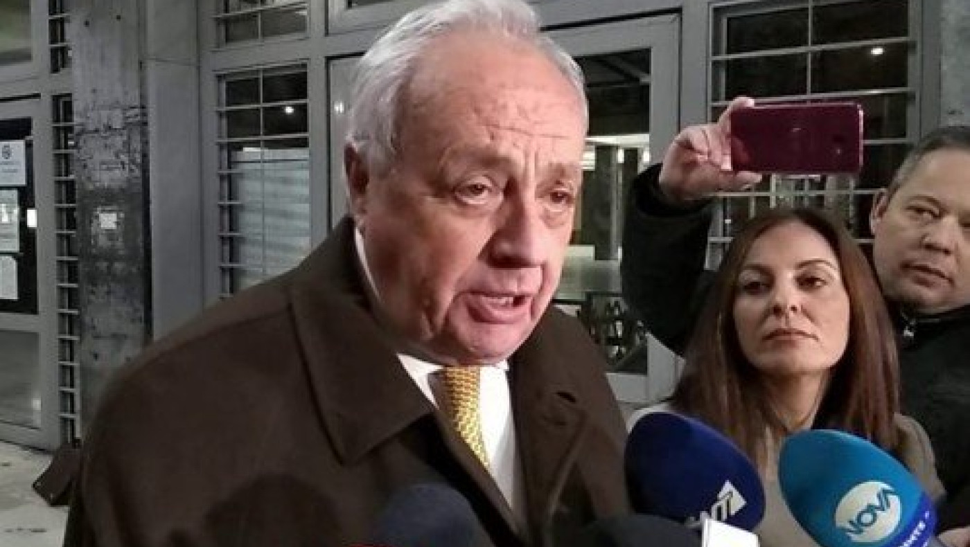 Τσάκος: «Υποπίπτει σε ποινικό αδίκημα ο Τζουλάκης αν δεν αυτοεξαιρεθεί»