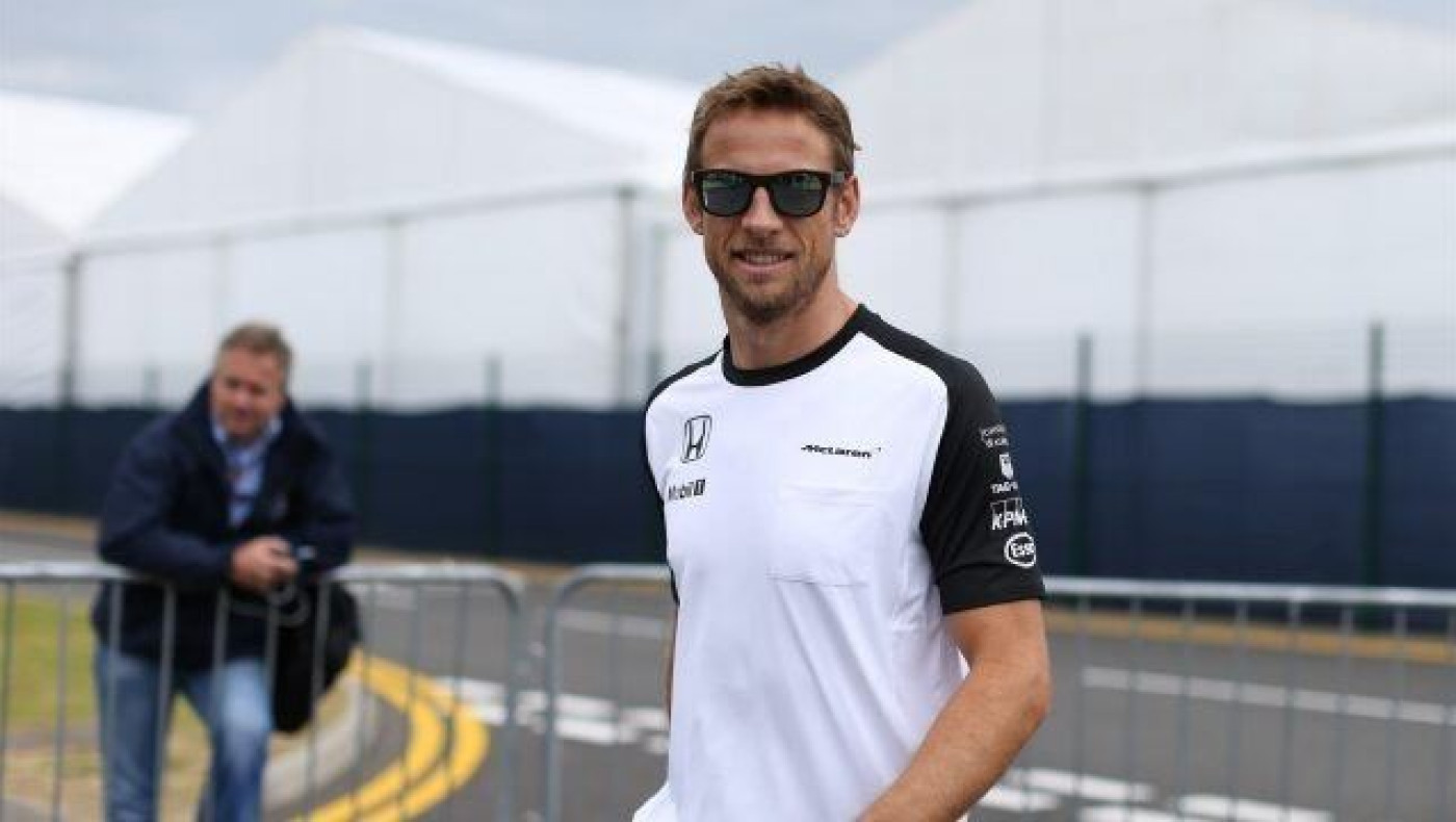 Μπάτον και του χρόνου στη McLaren