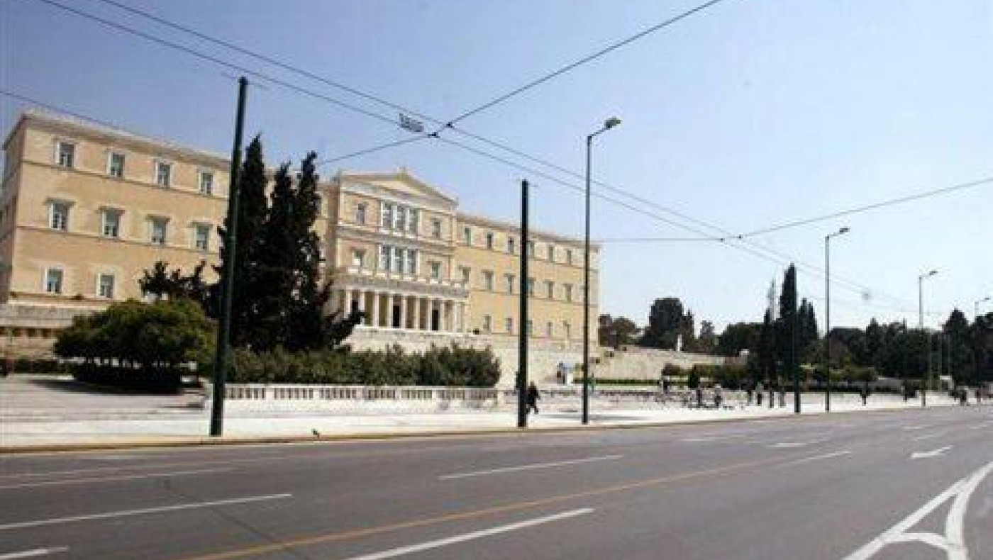 Διευκρινίσεις γγ της Βουλής για το κλειδωμένο γραφείο