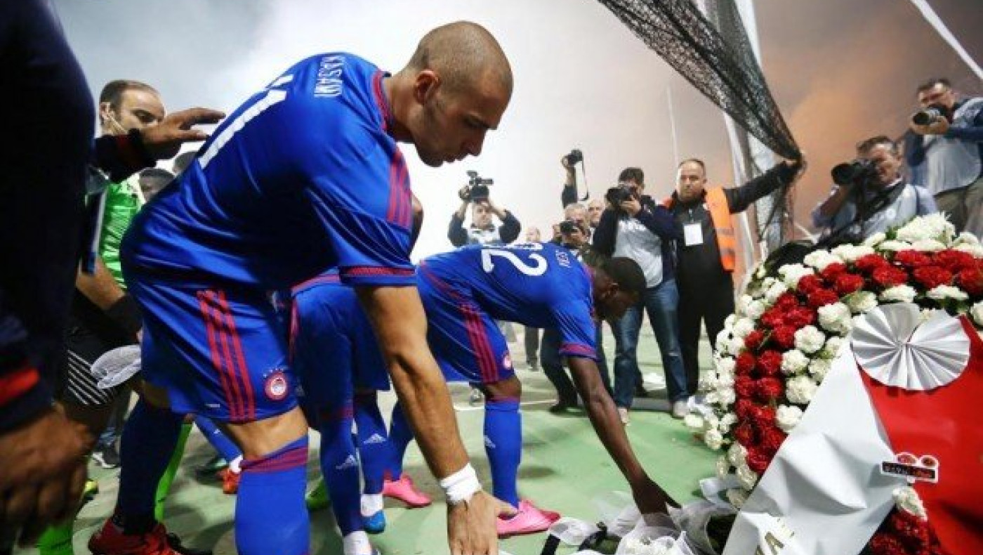 «Το να είσαι άνθρωπος σημαίνει και πολλά ακόμη ταυτόχρονα»