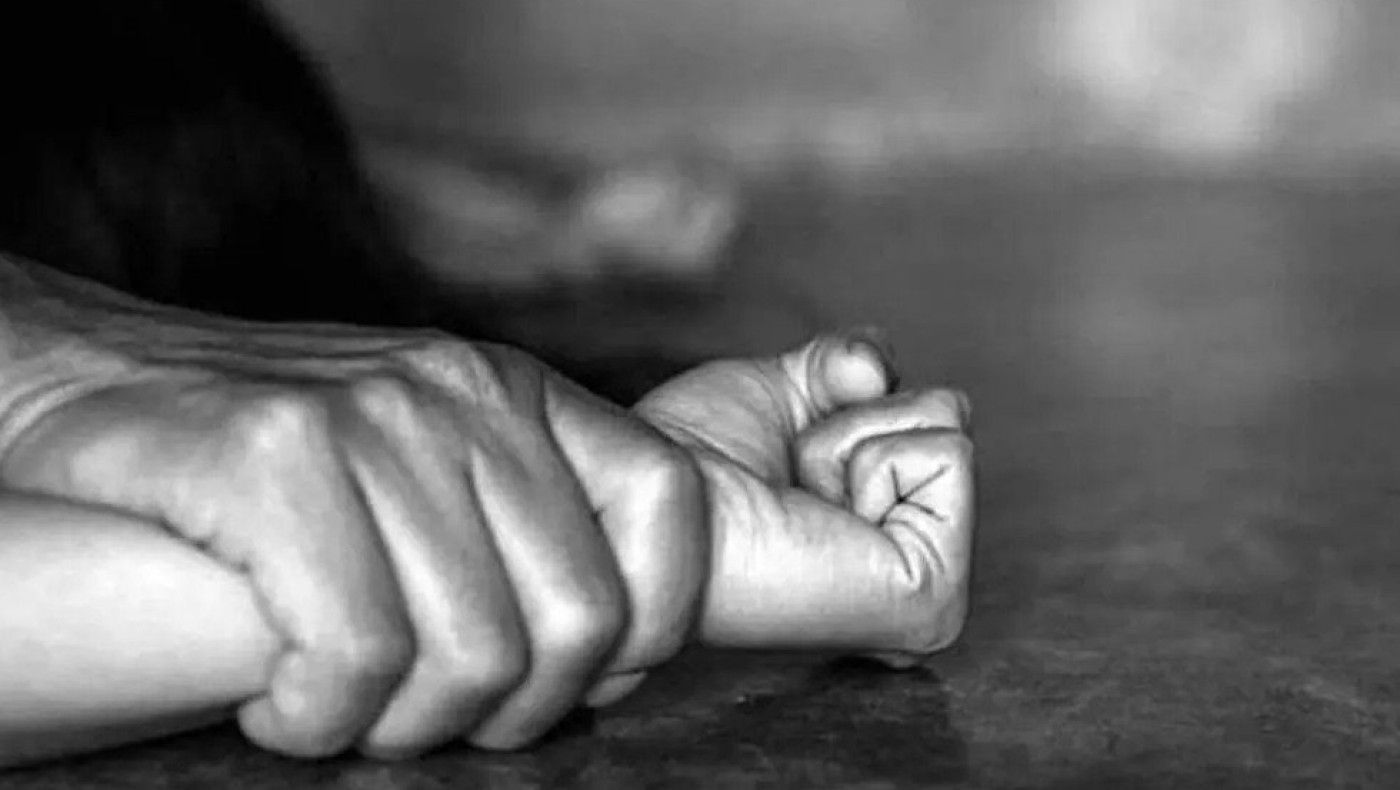 Σοκ στη Θεσσαλονίκη: Ανήλικοι πουλούσαν έναντι 5 ευρώ γυμνές φωτογραφίες 14χρονης