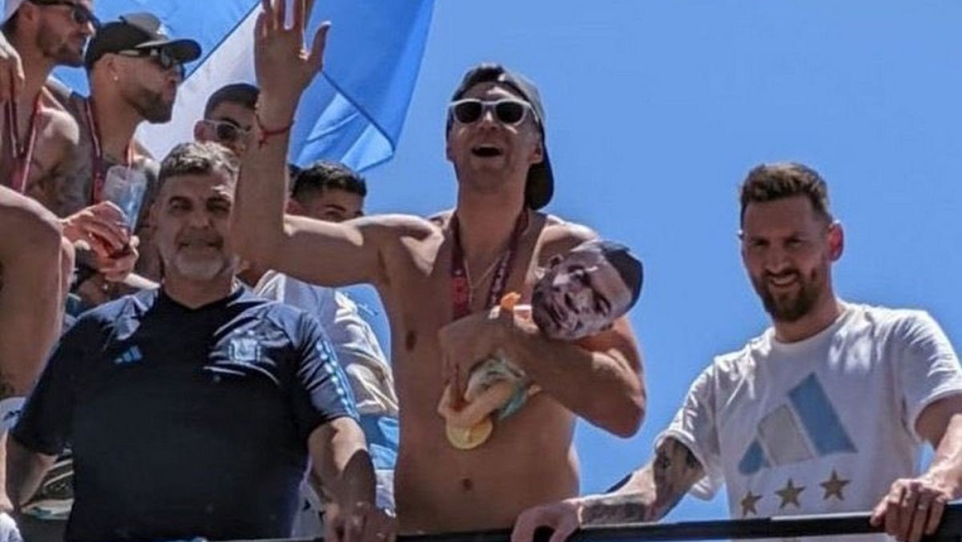 Ο Πινίγια τα «έχωσε» γερά στον Μαρτίνες: «Ποιος είναι αυτός που θα κοροϊδέψει τον Εμπαπέ, τον κάρφωσε τέσσερις φορές;»