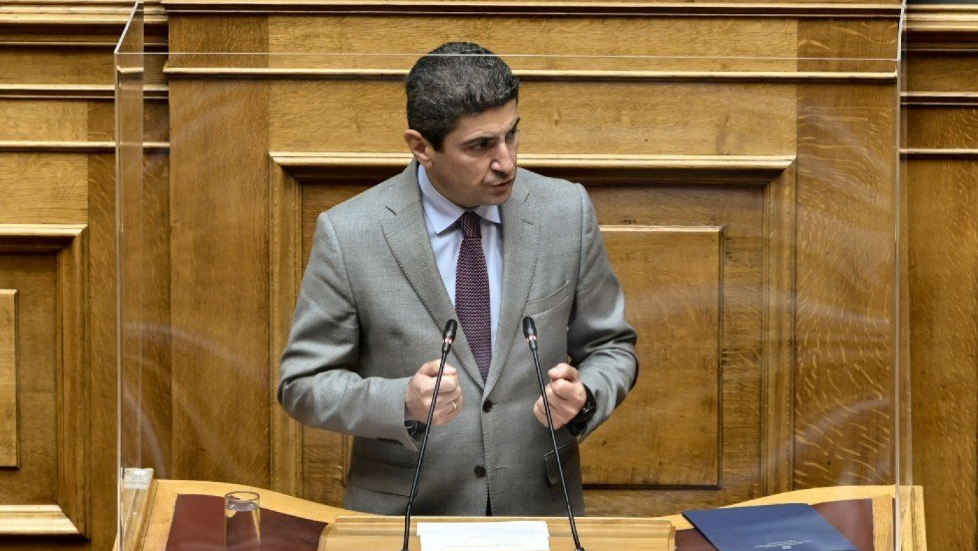 Επίθεση Ιωνικού σε Αυγενάκη για το στοίχημα: «Ψέματα και κοροϊδία τέλος!»