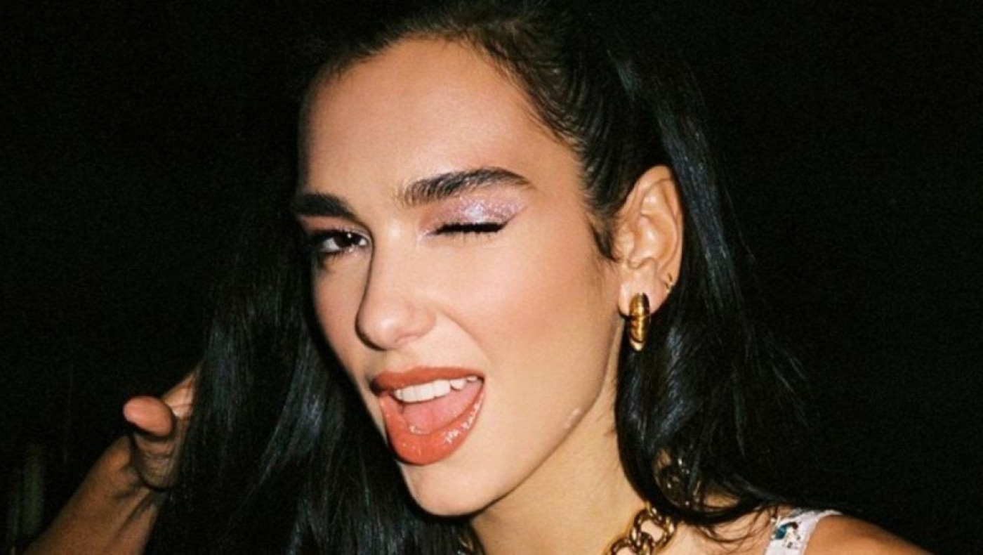 Dua Lipa: Χτίζει βίλα εκατομμυρίων με θέα στο Ιόνιο