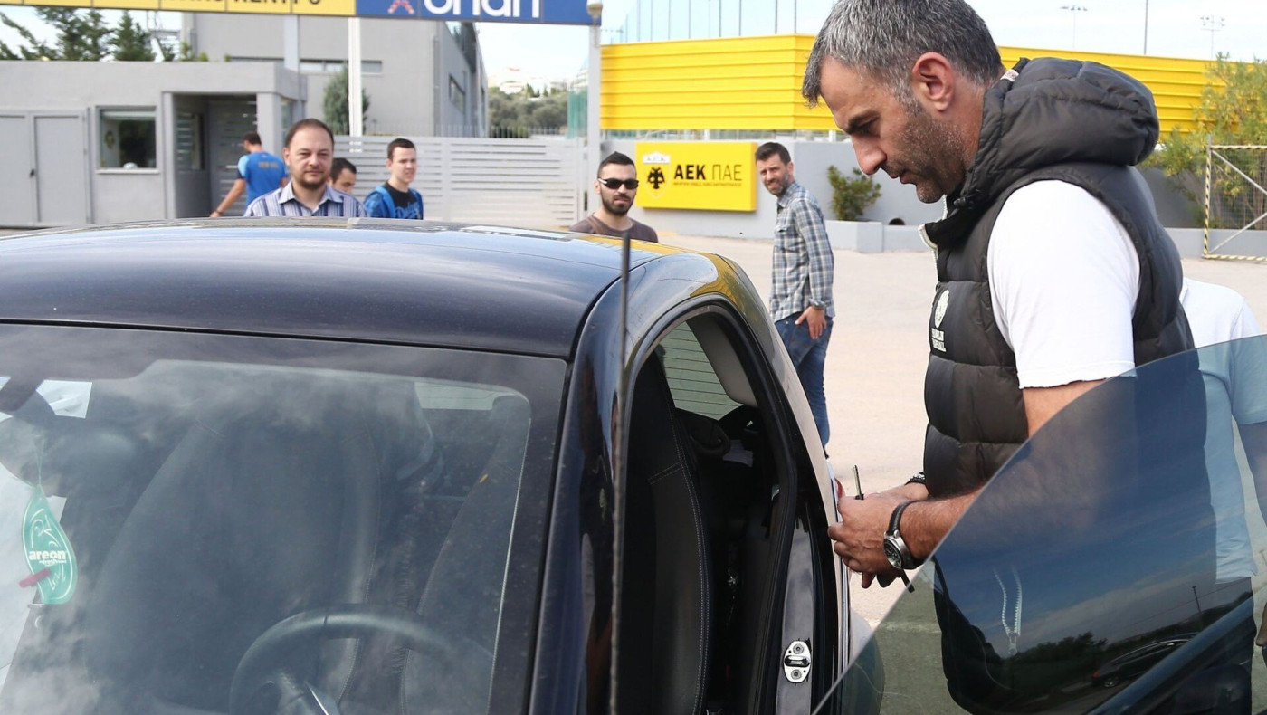Δέλλας: «Εξαναγκάστηκα σε παραίτηση»