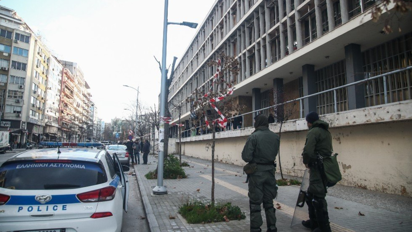 Αιματηρό συμβάν έξω από το Εφετείο- Οπαδικά κίνητρα πίσω από την επίθεση