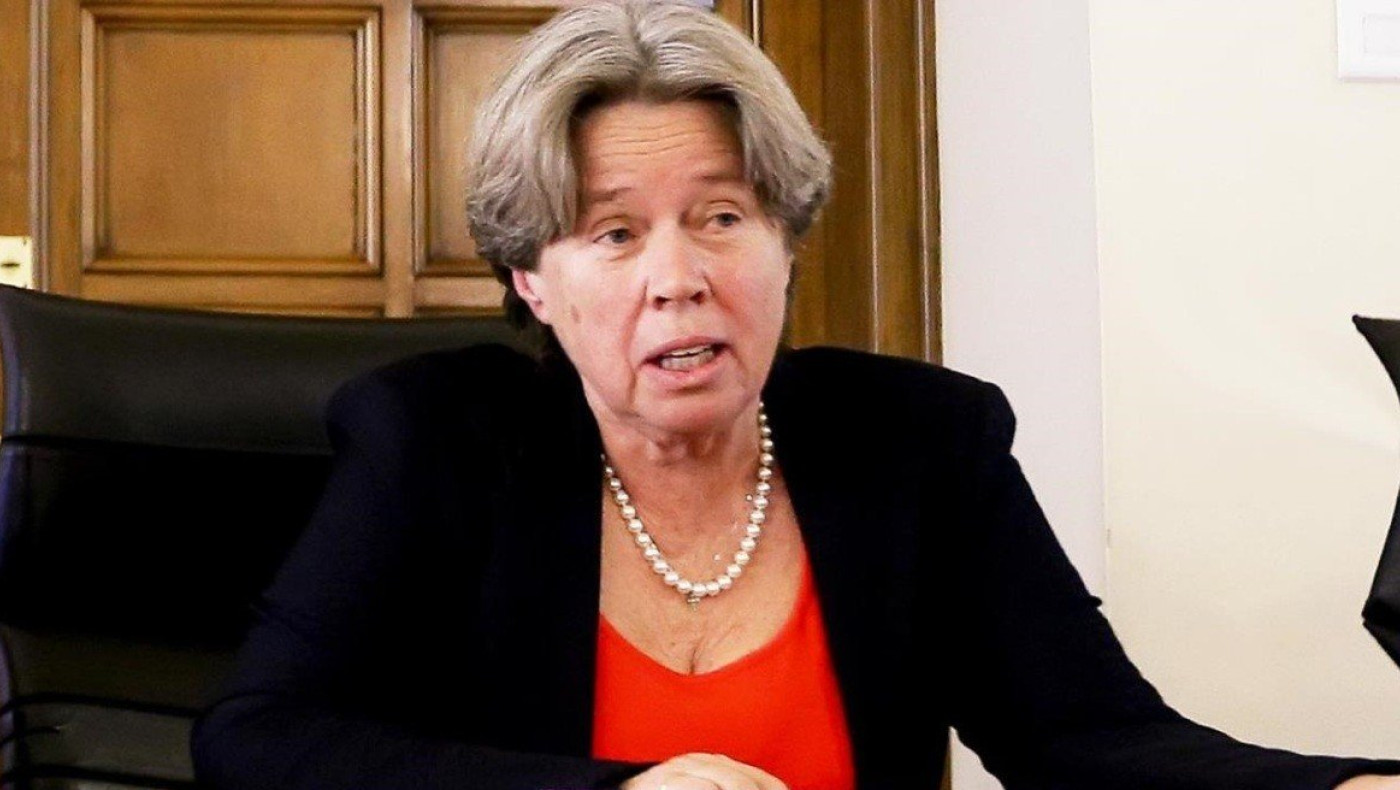 Λινού για την έξαρση των ιώσεων: «Να πάρουμε άμεσα μέτρα -Με μάσκες τα παιδιά στα σχολεία»