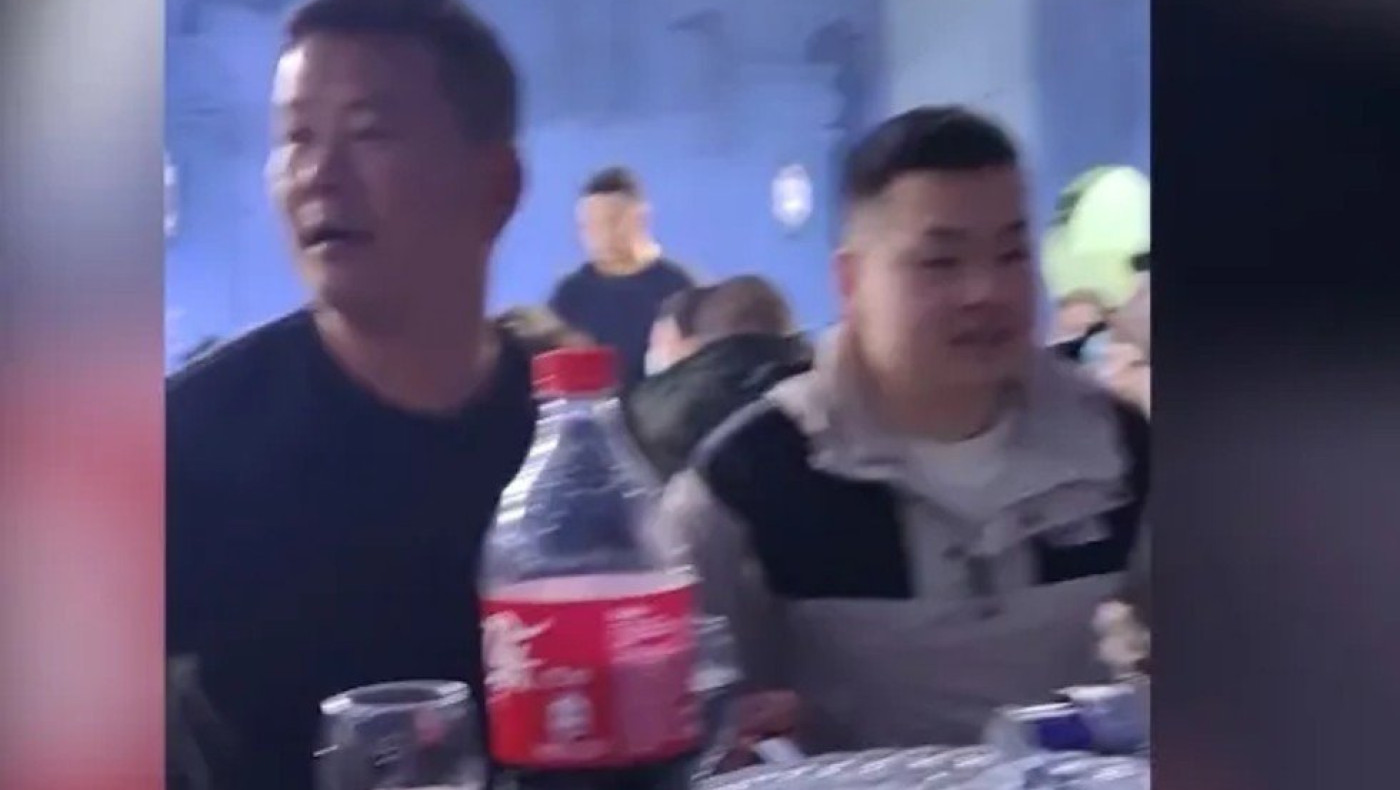 Κίνα: Νύφη κάλεσε τους 5 πρώην στο γάμο της και τους έβαλε στο ίδιο τραπέζι