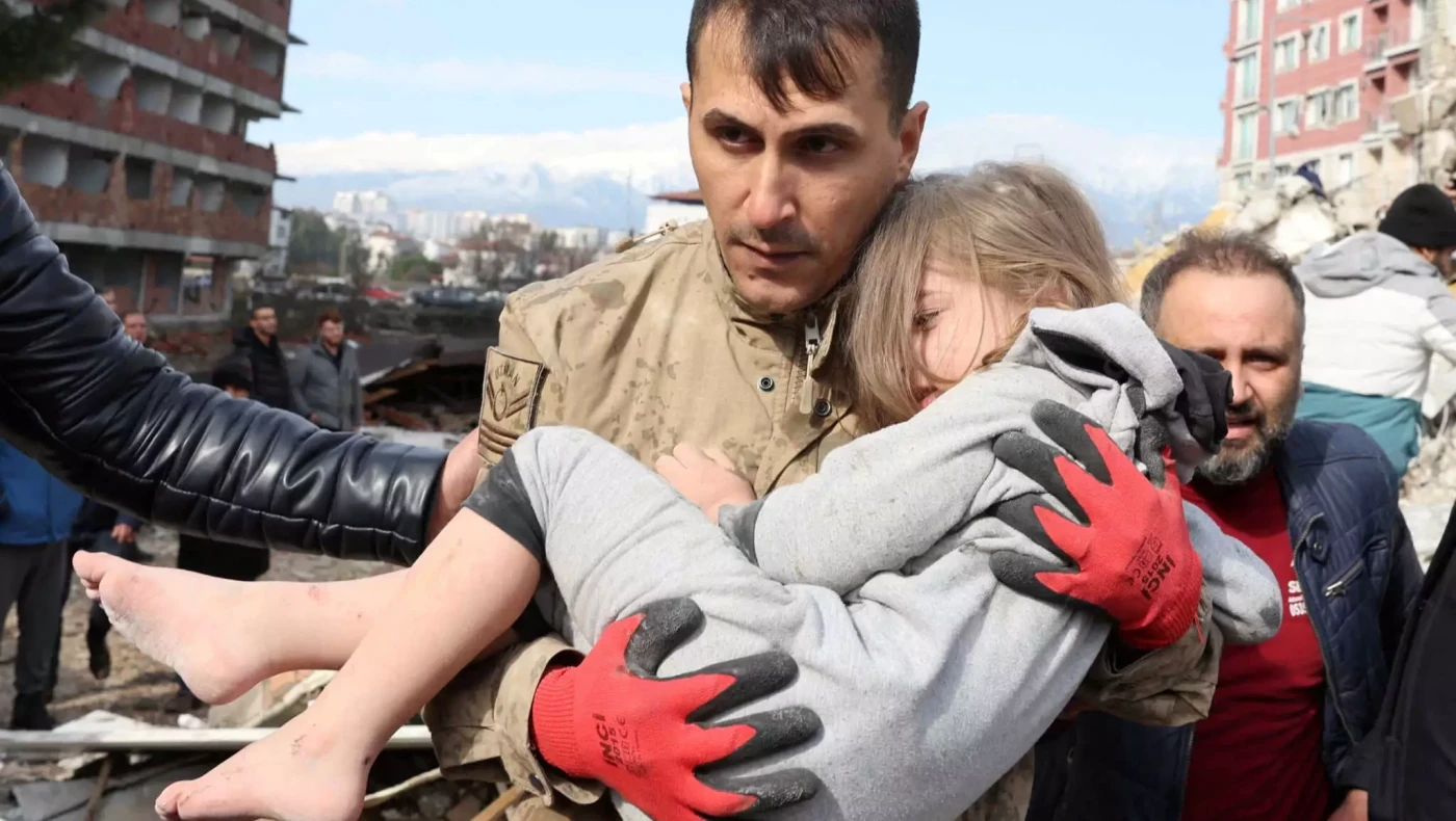 Σεισμός στην Τουρκία: Εκτίμηση – σοκ της Unicef για χιλιάδες νεκρά παιδιά