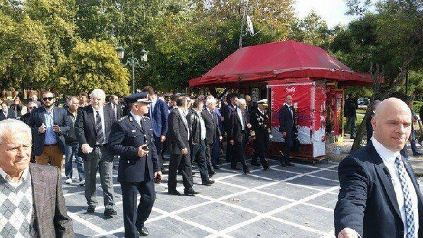 Η βόλτα του Προέδρου της Δημοκρατίας στη Θεσσαλονίκη (ΦΩΤΟ)