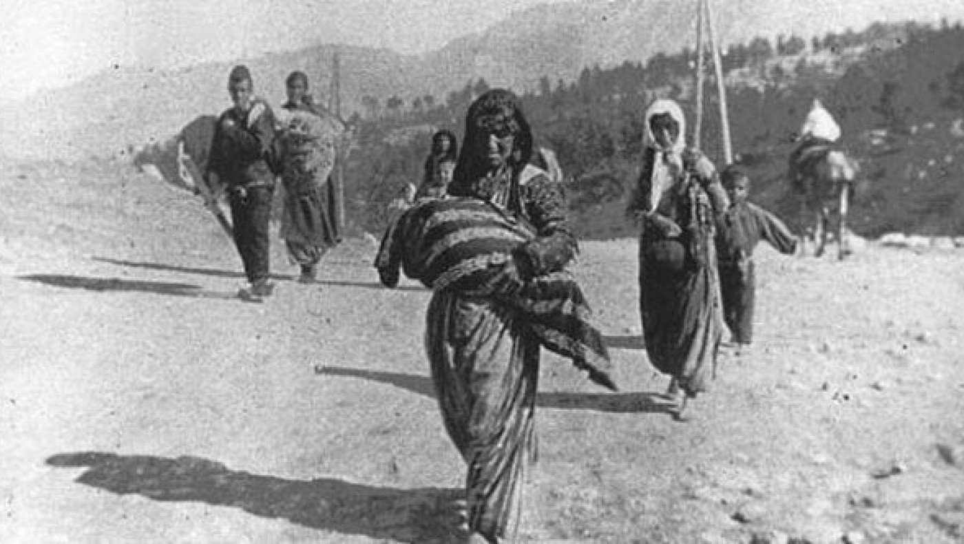 Θεσσαλονίκη: Διαμαρτυρία μαθητών για τις δηλώσεις Φίλη (ΦΩΤΟ)