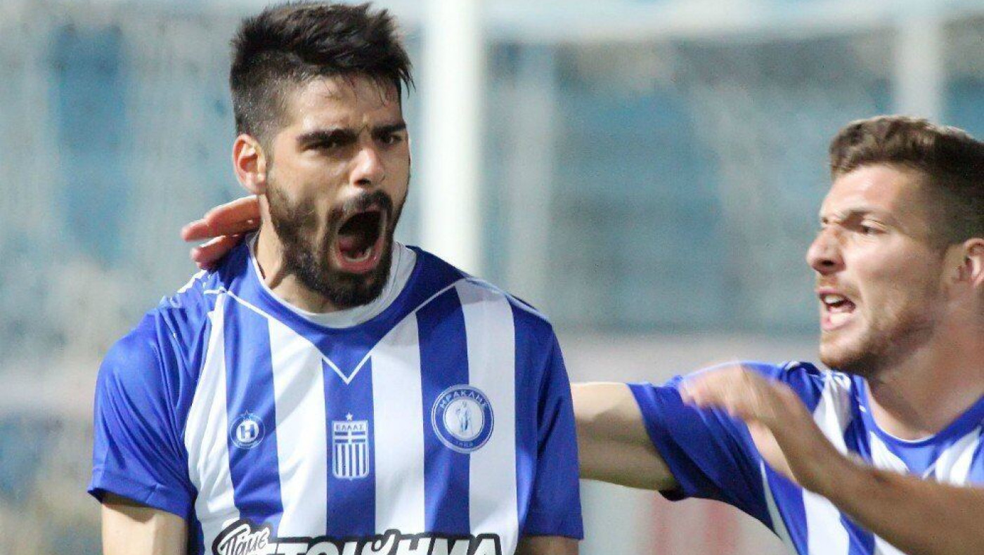 Τον… έβγαλε από το λούκι! (videos)