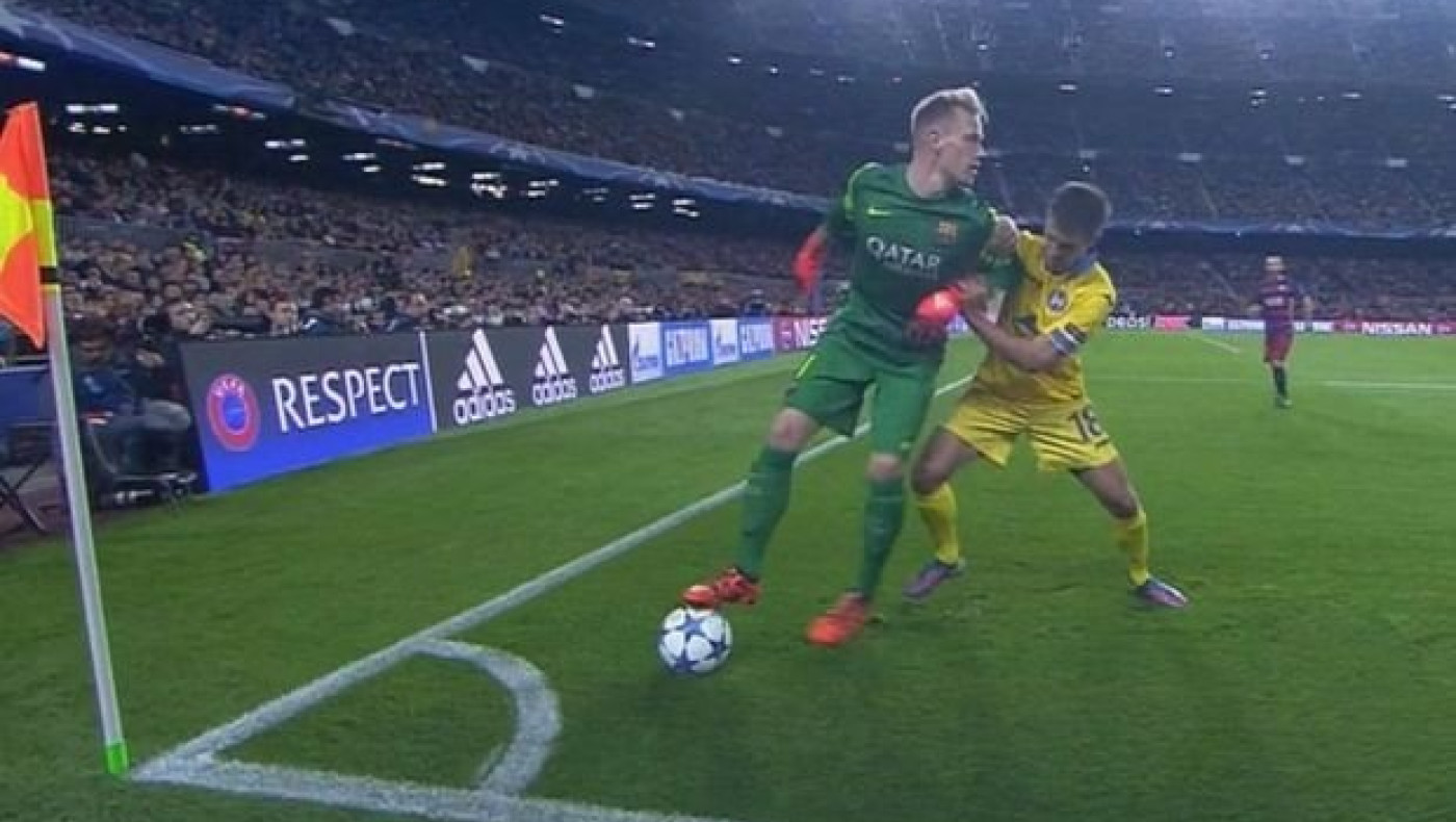 Ο «θρασύς» Τερ Στέγκεν! (video)