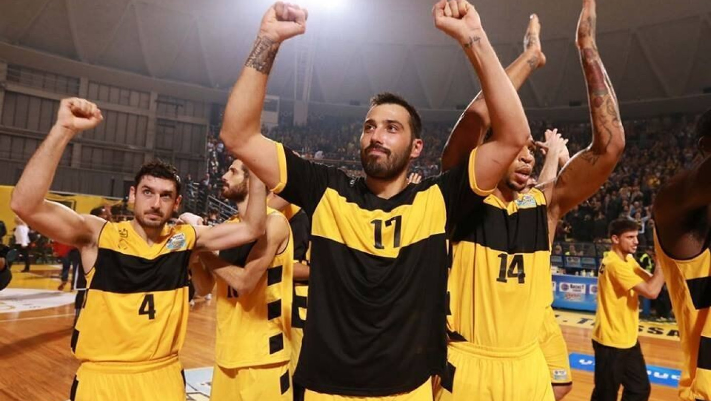 Σίμτσακ: «Σε κάθε αγώνα και καλύτεροι»
