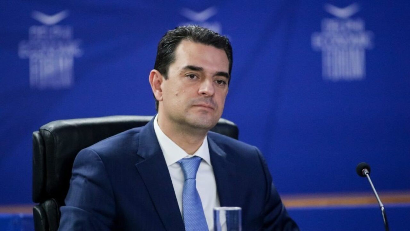 Ομολογία Σκρέκα: «Η ακρίβεια το μεγαλύτερο πρόβλημα στα νοικοκυριά»