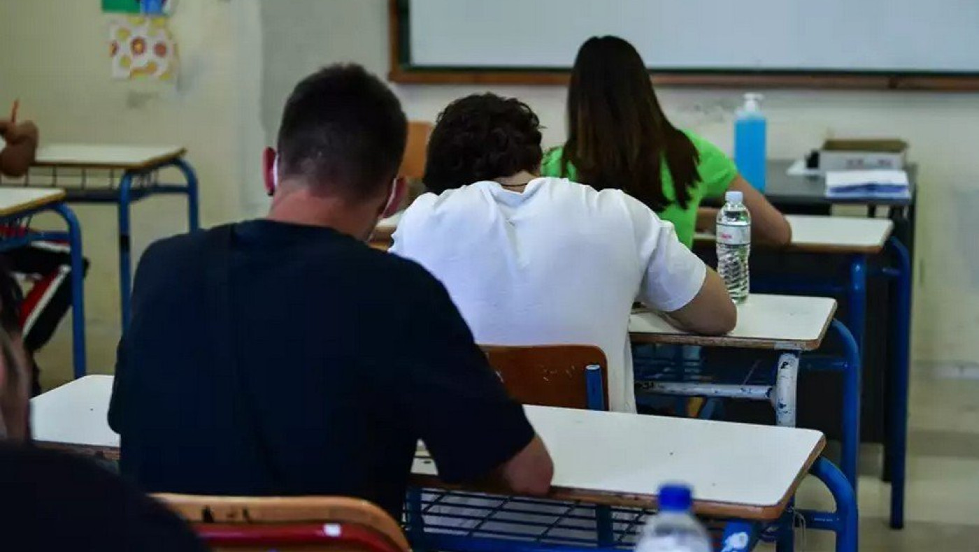 Νέος νόμος: Με δήλωση στη αστυνομία οι σχολικές εκδηλώσεις σε μπουζούκια και κλαμπ!