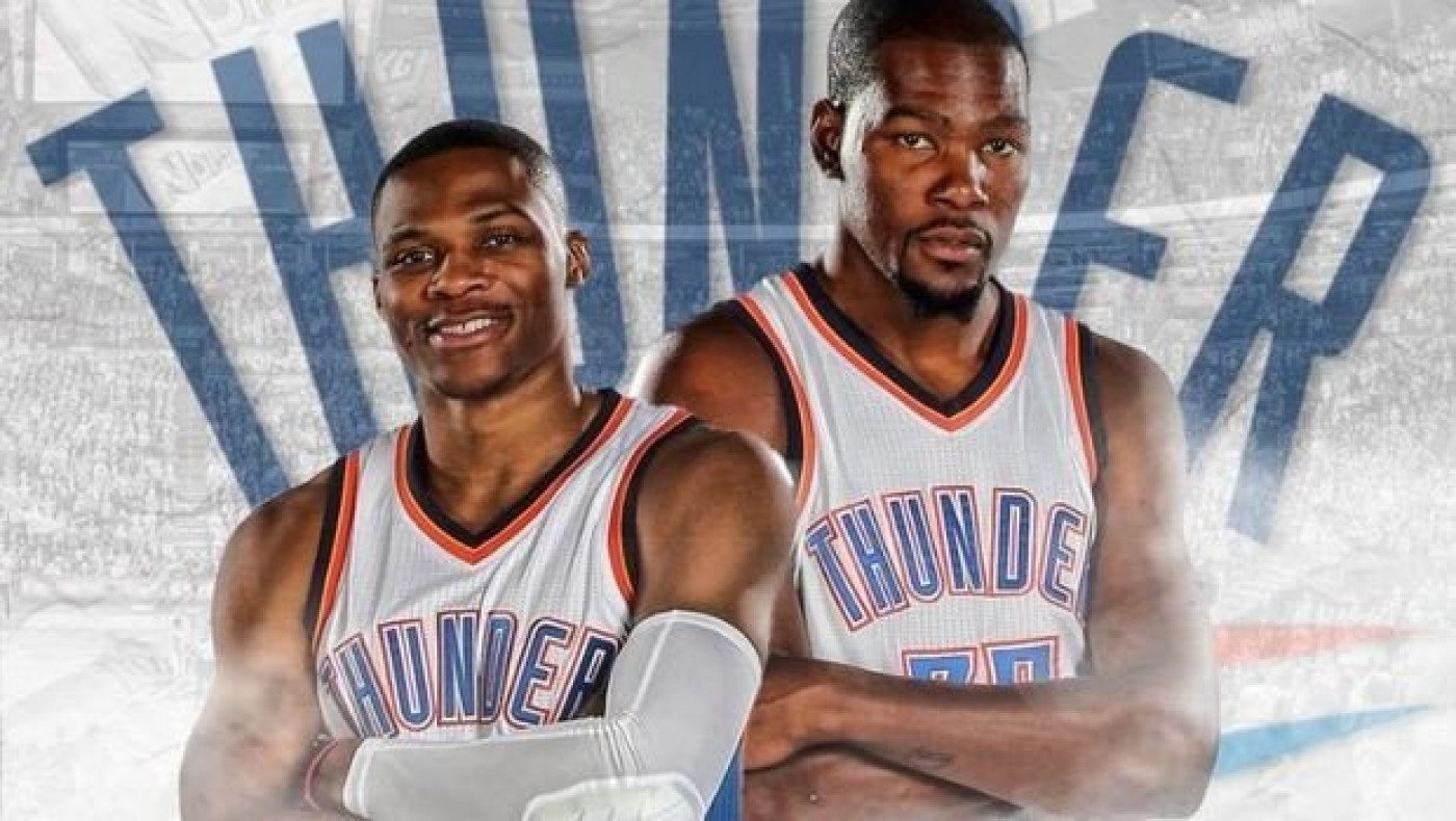 Βρίσκονται με κλειστά μάτια!! (video)