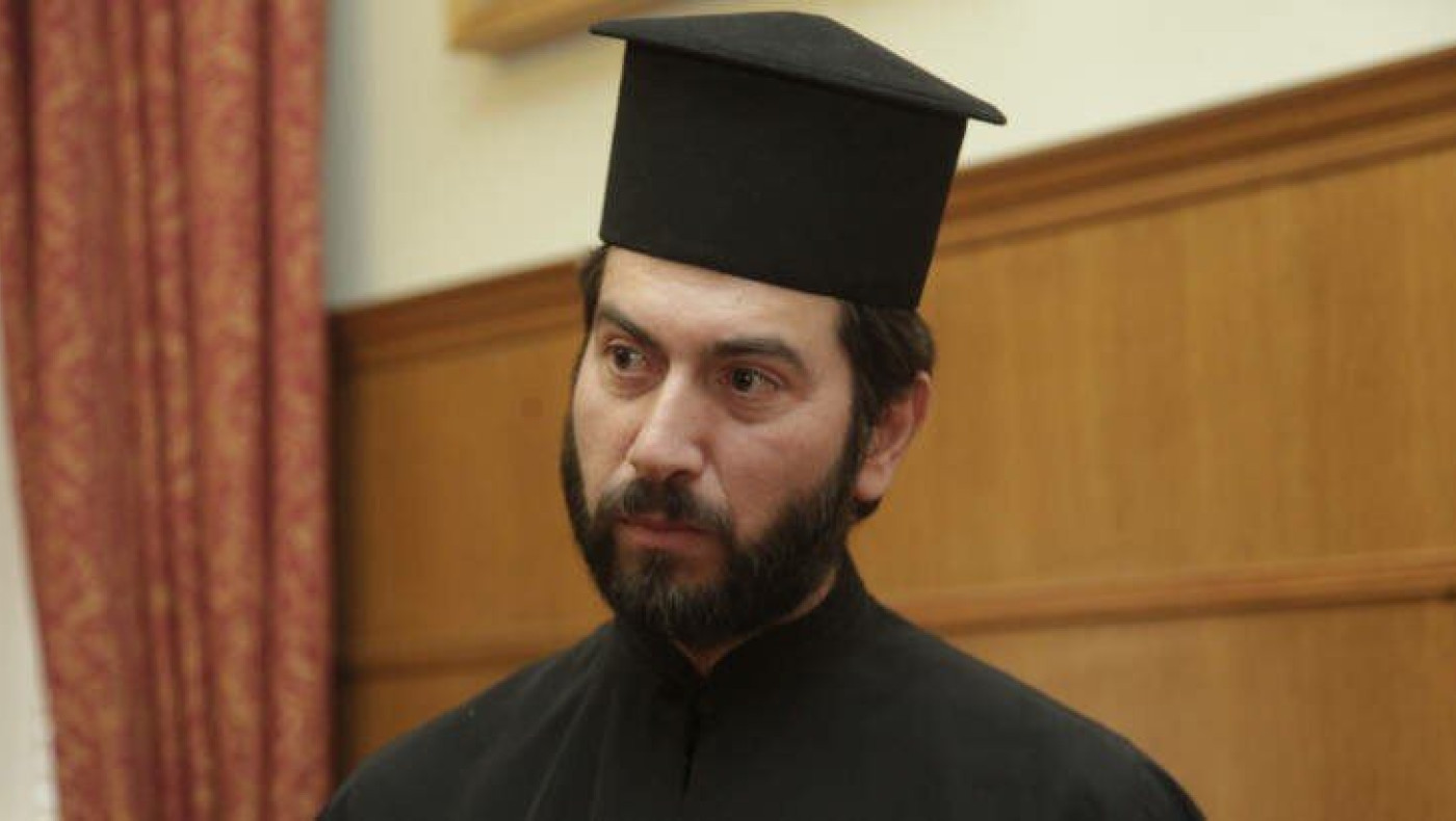 Νέες καταγγελίες για τον πατέρα Αντώνιο: «Εξαγοράζει τη σιωπή πρώην τροφίμων με 100 ευρώ»